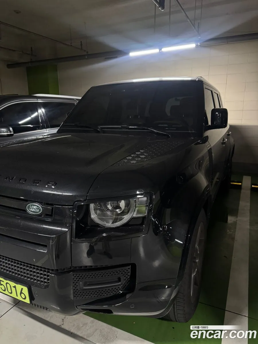 Land Rover Defender 2025 — 2
