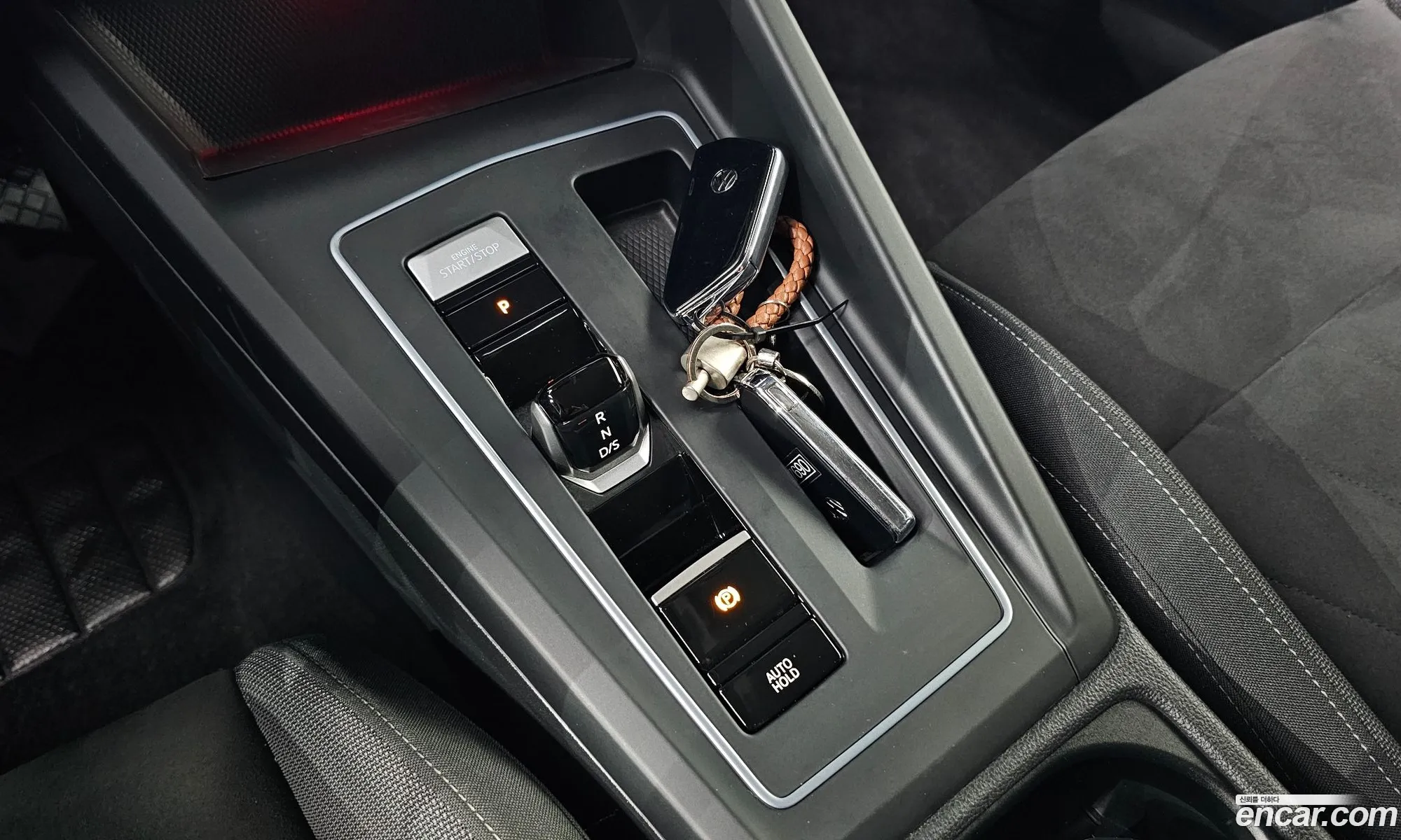 Volkswagen Golf 8th Gen 2022 — 30