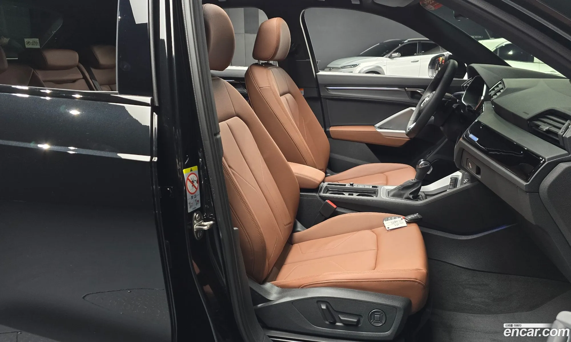 Audi Q3 2025 WAUZZZF30S1102802 — 24
