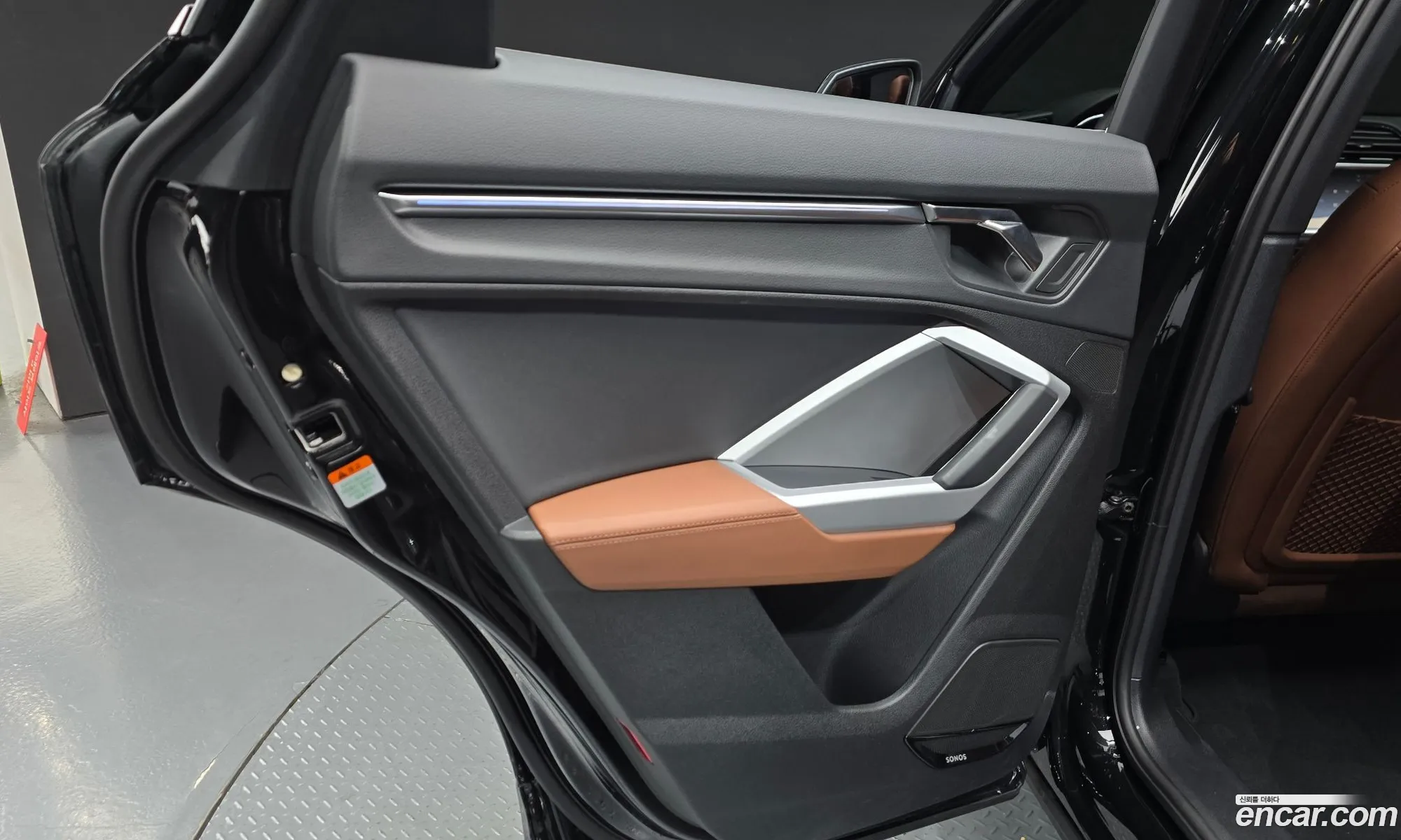 Audi Q3 2025 WAUZZZF30S1102802 — 31