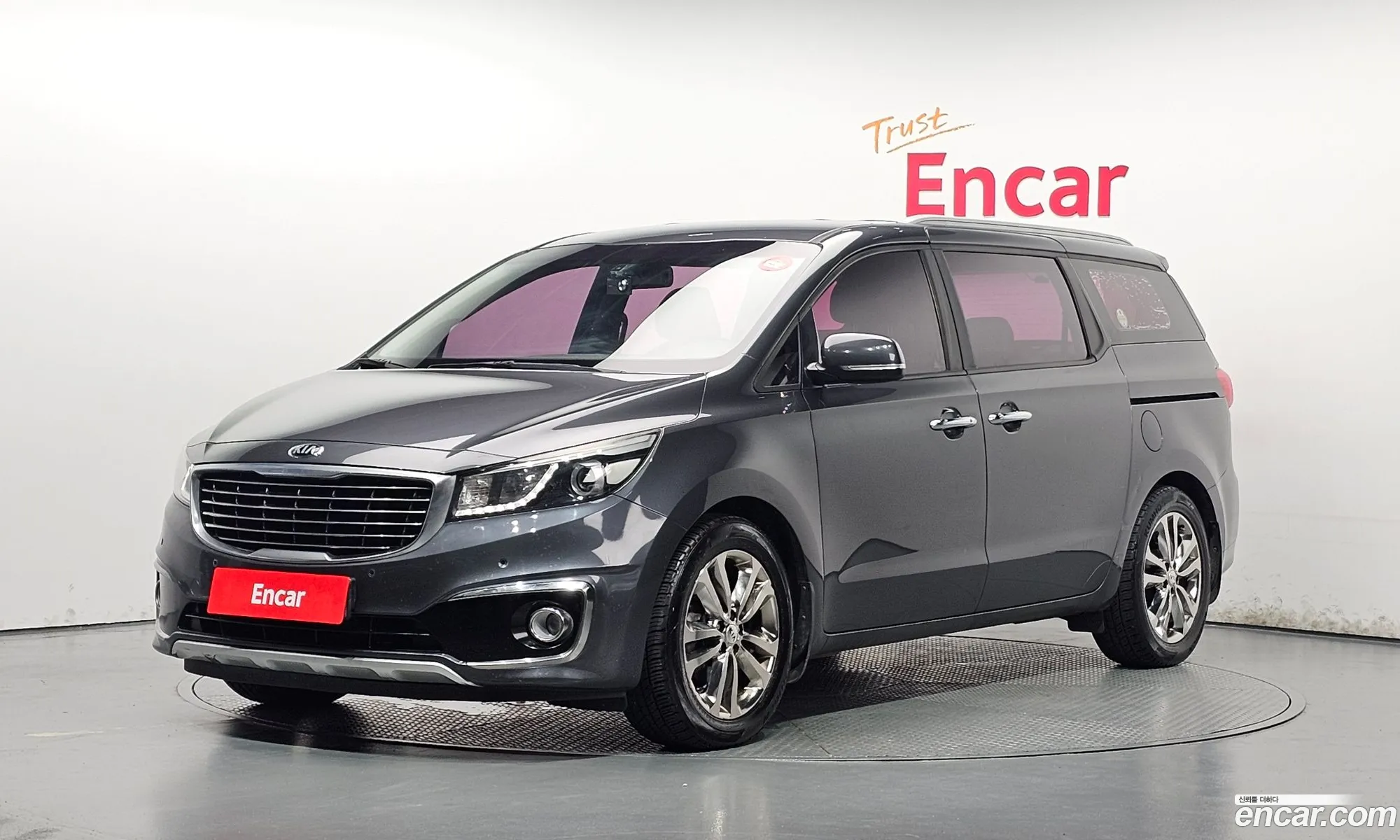Kia Carnival 2015 — 2