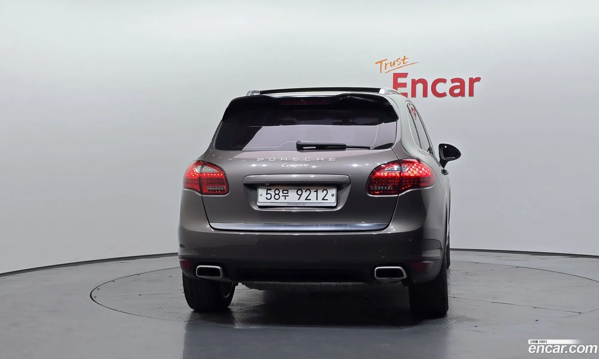 Porsche Cayenne 2013 WP1AF2929DLA32094 — 19