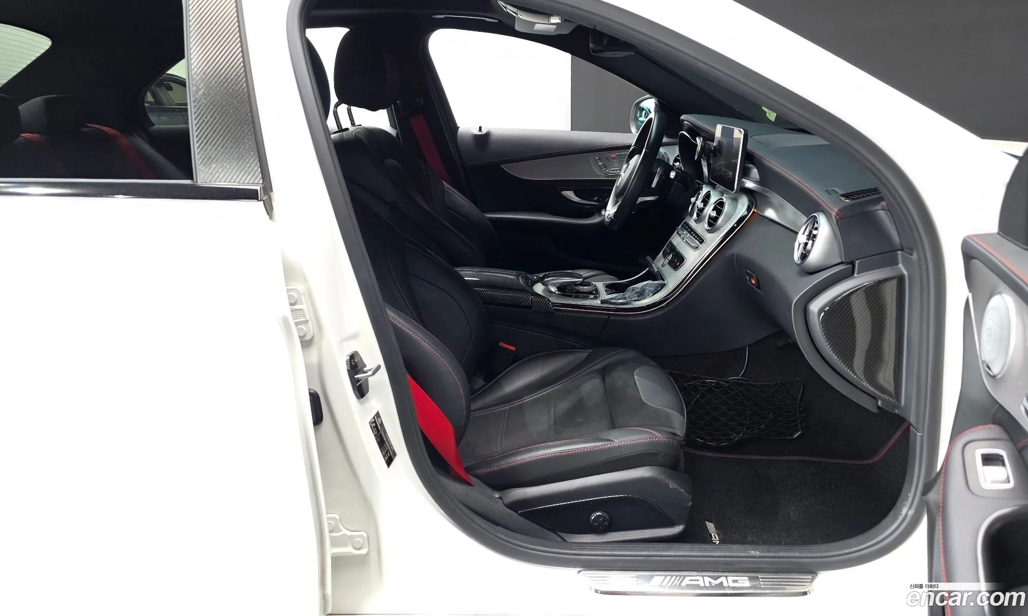 Mercedes-Benz C-Class W205 2018 — 14