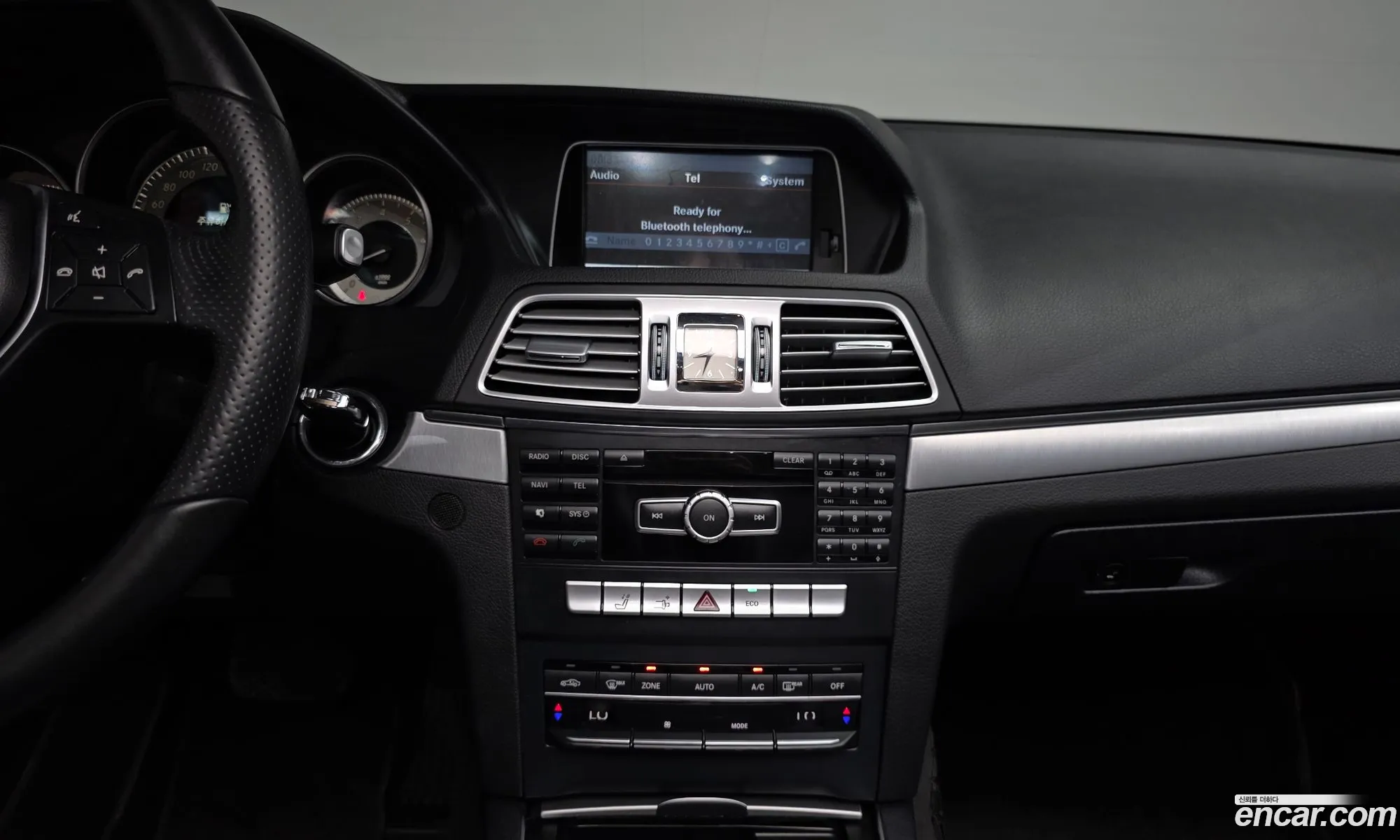 Mercedes-Benz E-Class W212 2014 — 21