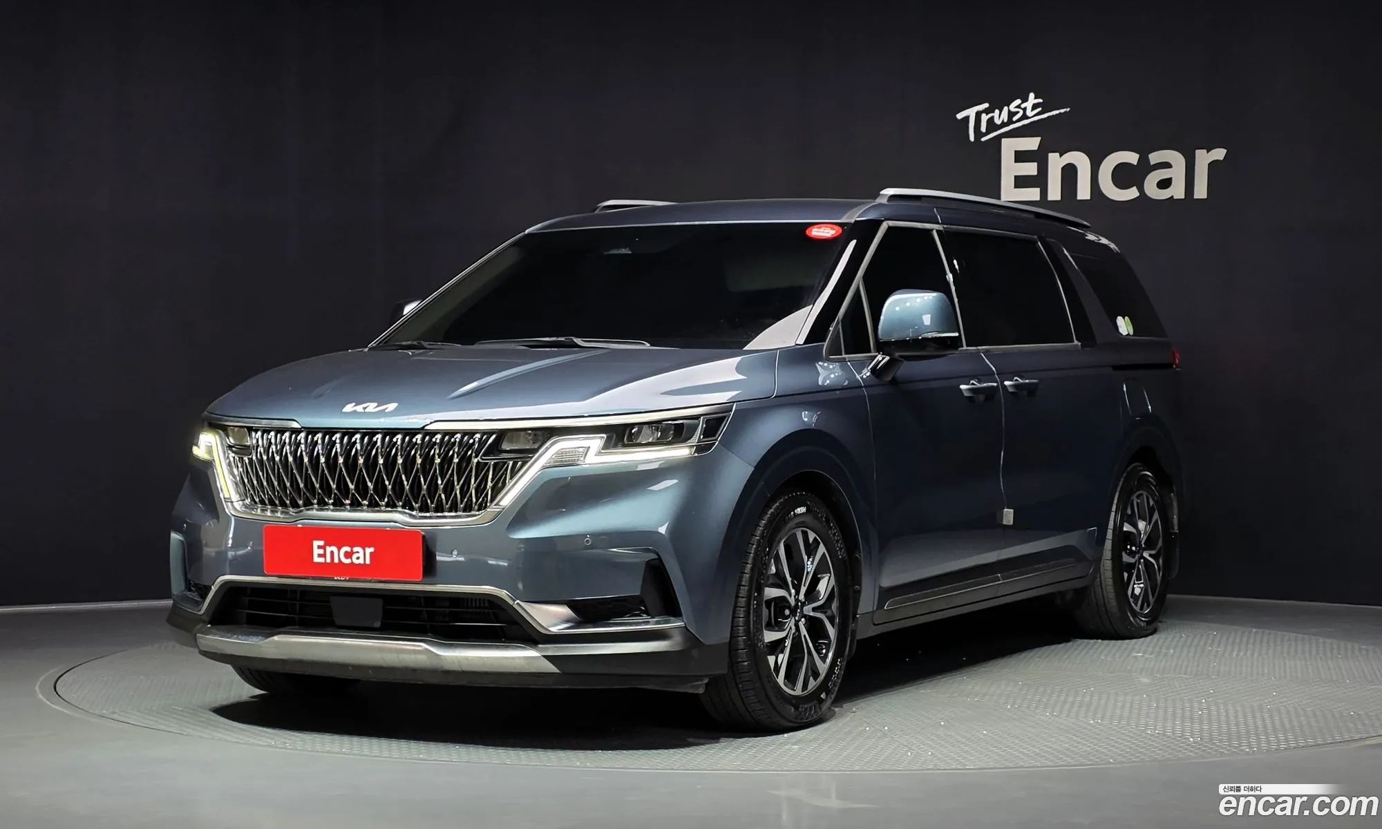 Kia Carnival 2022 — 4