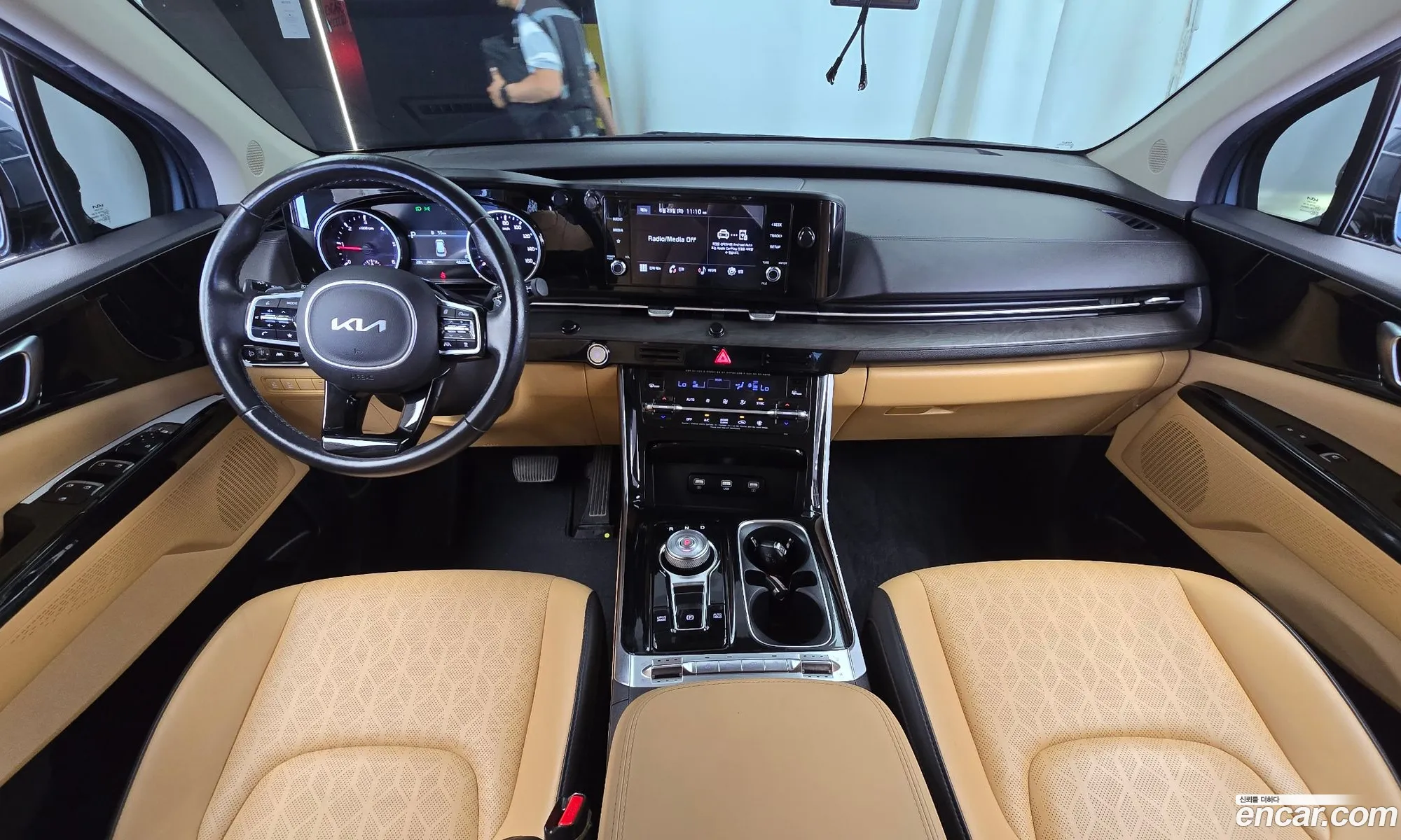 Kia Carnival 2022 — 3