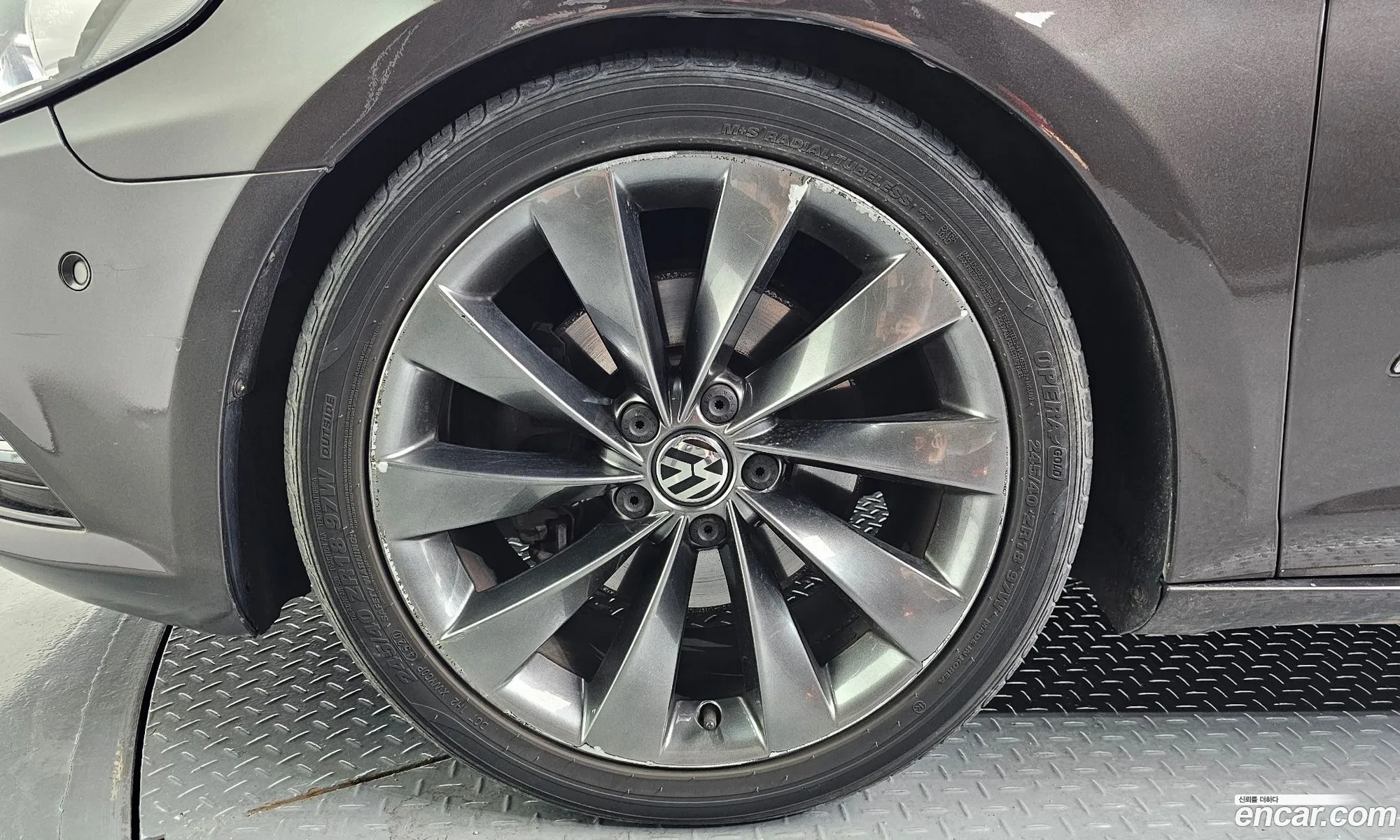 Volkswagen CC 2013 — 8
