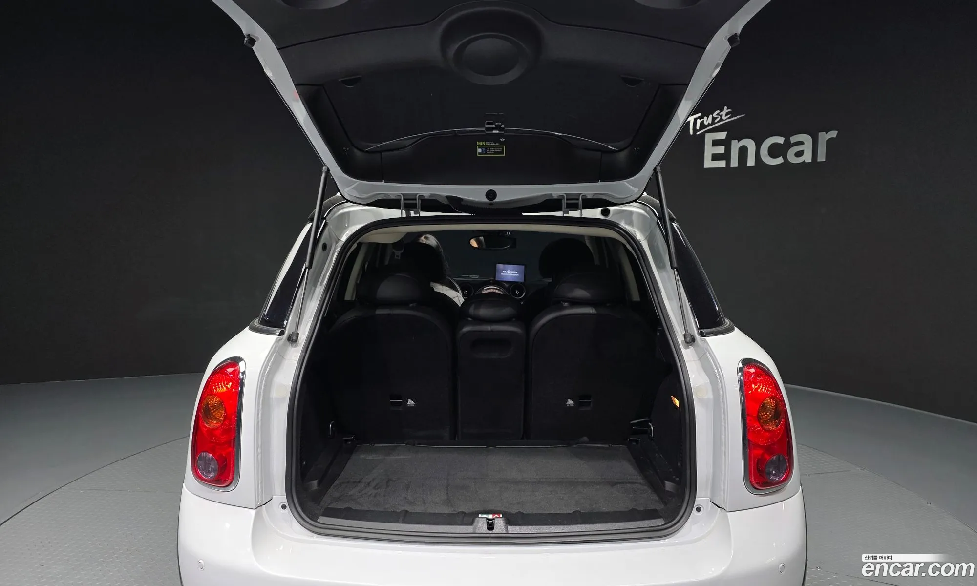Mini Cooper D Countryman 2016 — 18