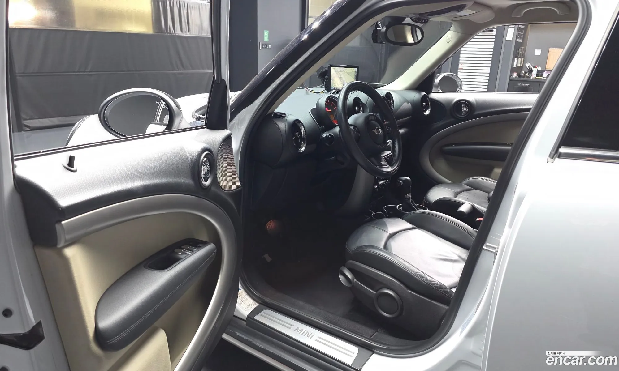 Mini Cooper D Countryman 2016 — 10