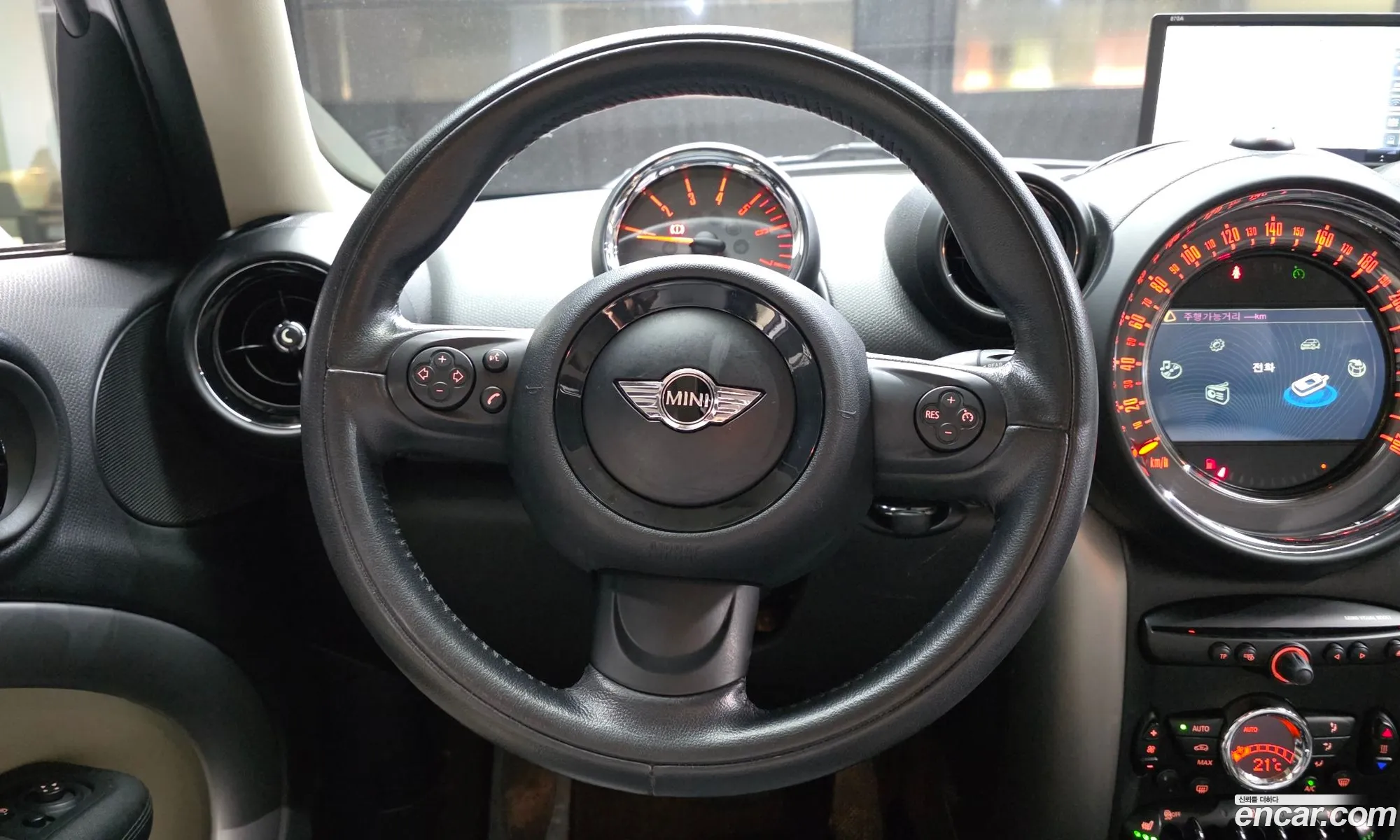 Mini Cooper D Countryman 2016 — 19