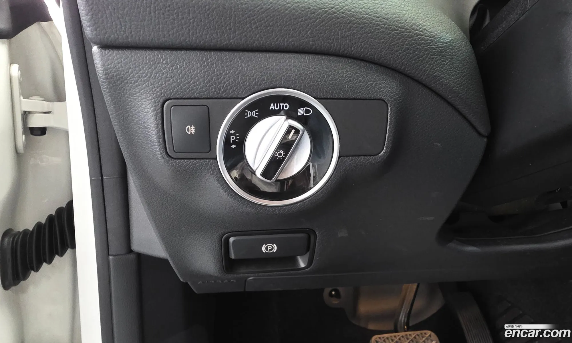 Mercedes-Benz CLA-Class C117 2016 — 10