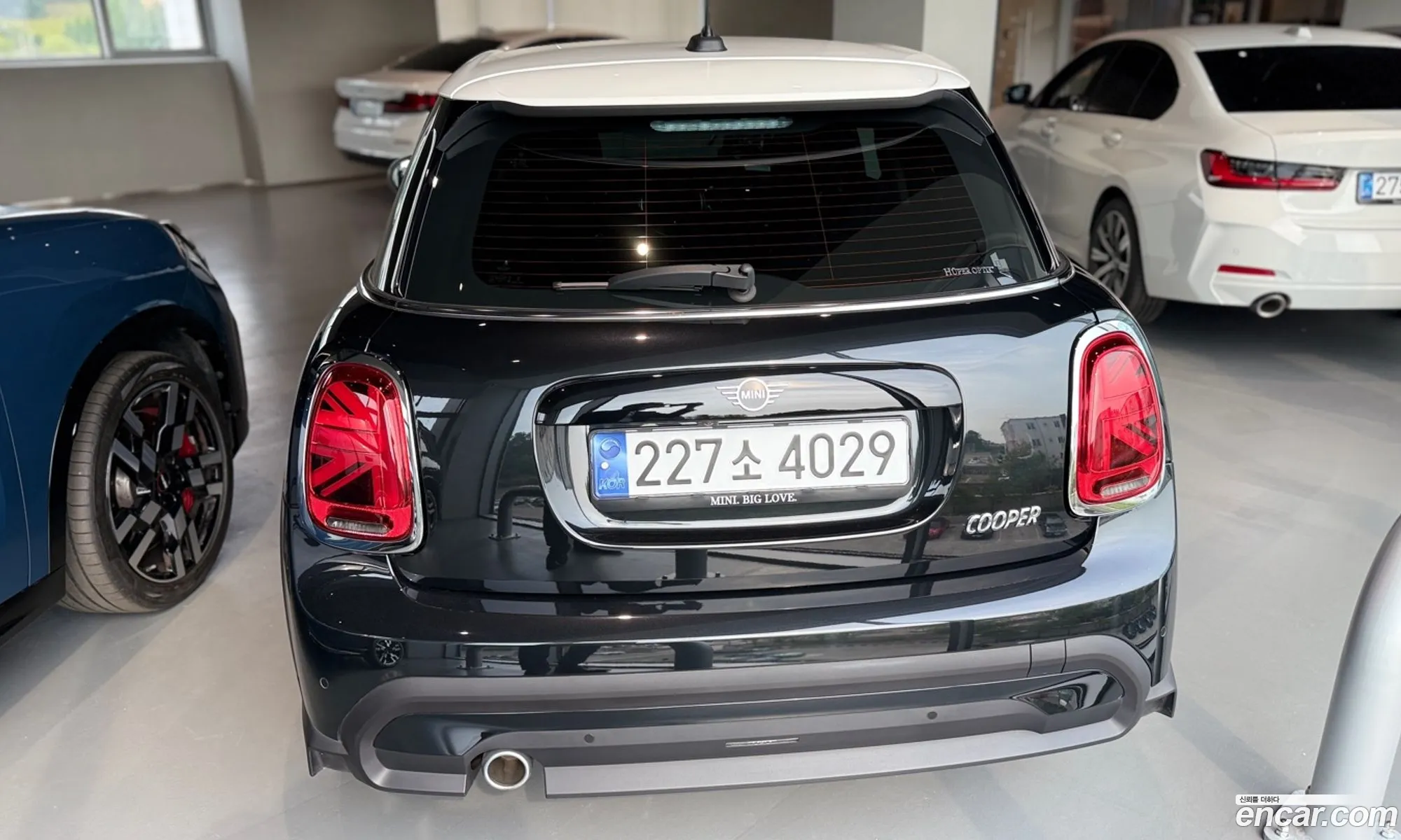 Mini Cooper 2024 — 7