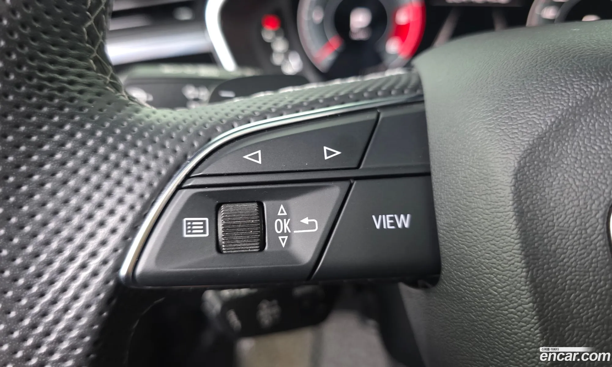 Audi Q3 2023 WAUZZZF3XP1052949 — 15