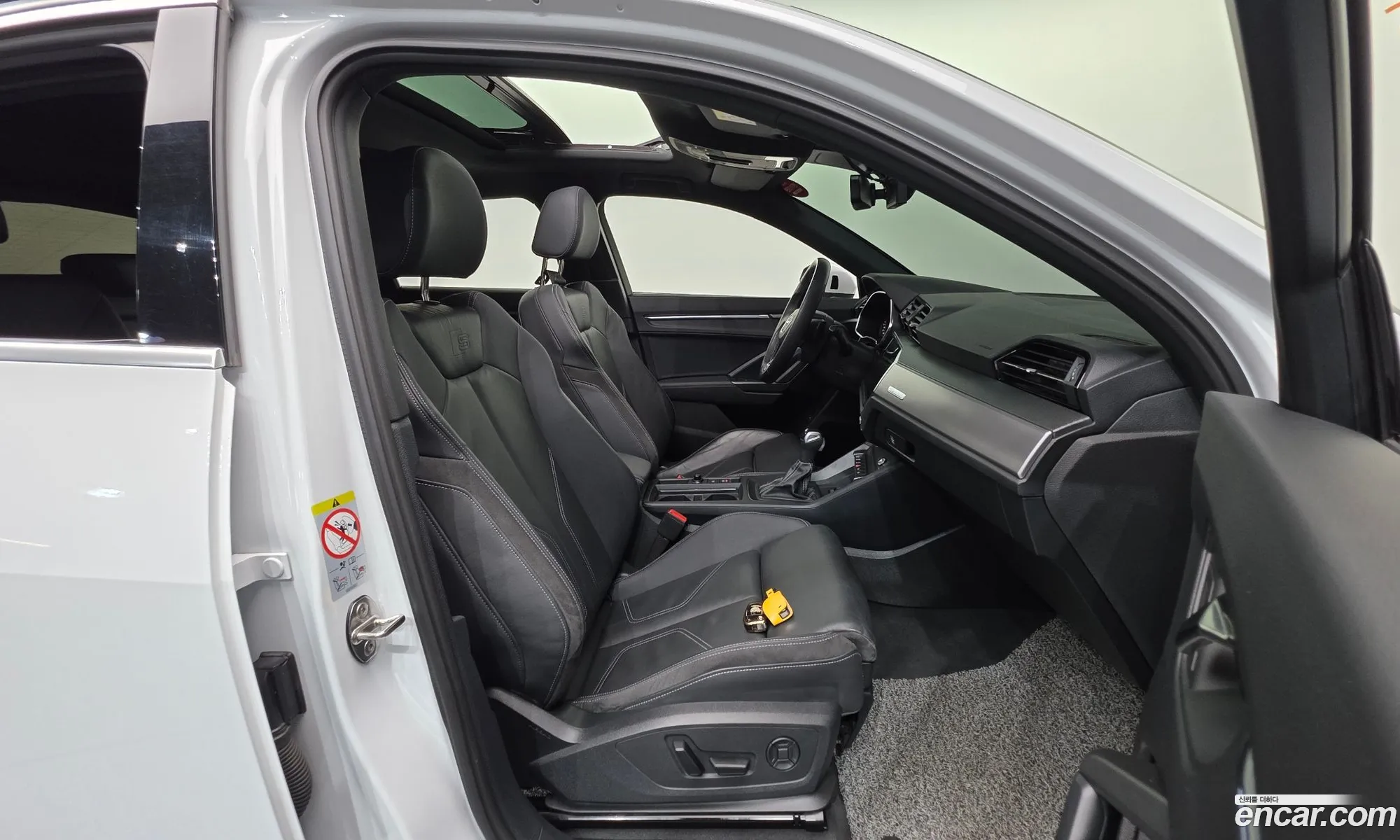 Audi Q3 2023 WAUZZZF3XP1052949 — 21
