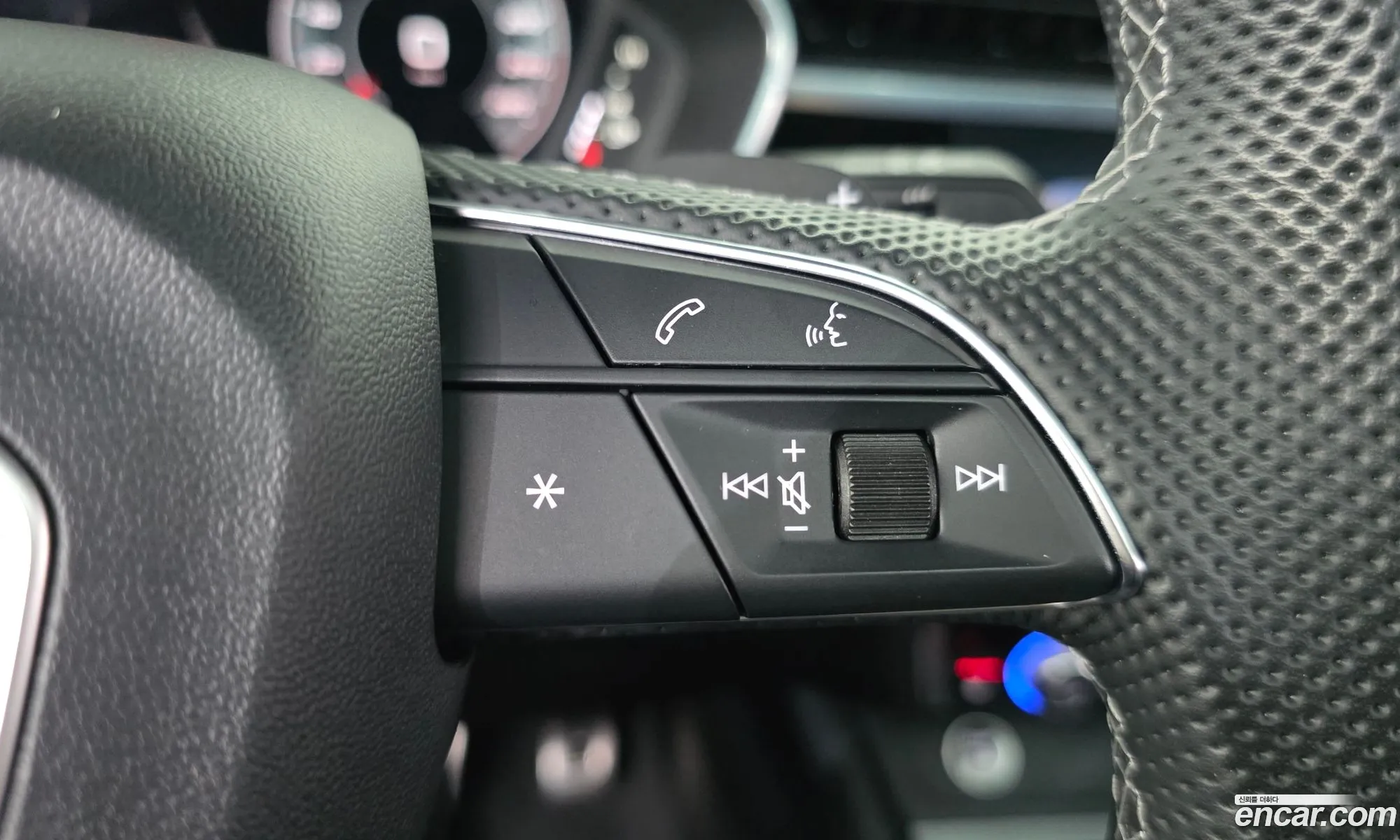 Audi Q3 2023 WAUZZZF3XP1052949 — 23