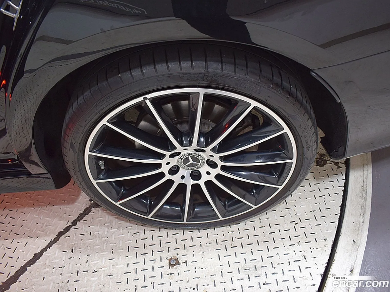 Mercedes-Benz E-Class W213 2023 — 5