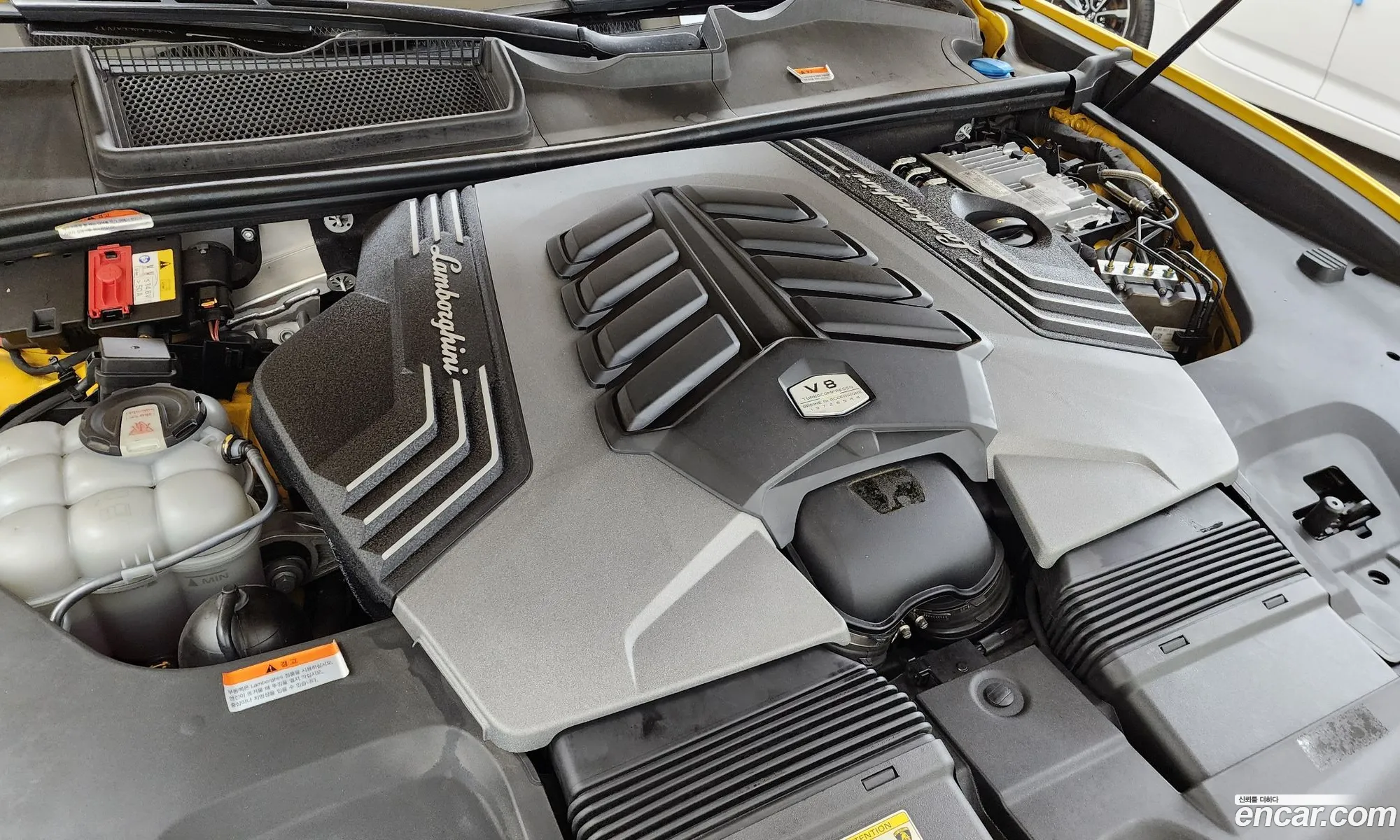 Lamborghini Urus 2021 ZPBEA1ZL4MLA13546 — 26