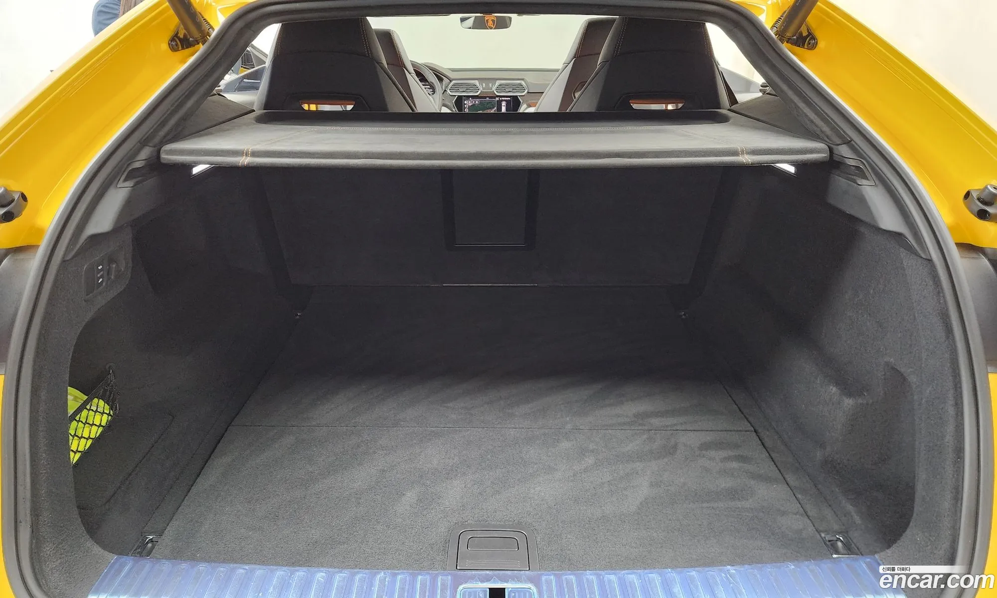 Lamborghini Urus 2021 ZPBEA1ZL4MLA13546 — 35