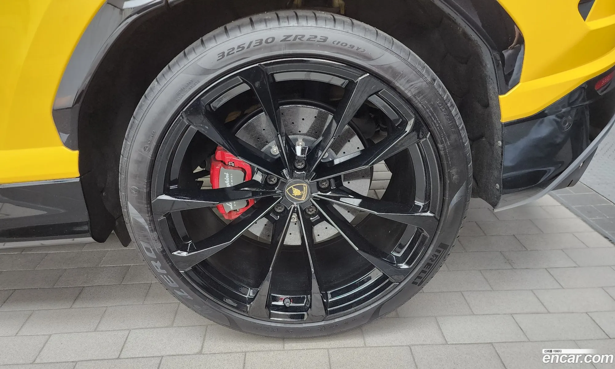 Lamborghini Urus 2021 ZPBEA1ZL4MLA13546 — 38