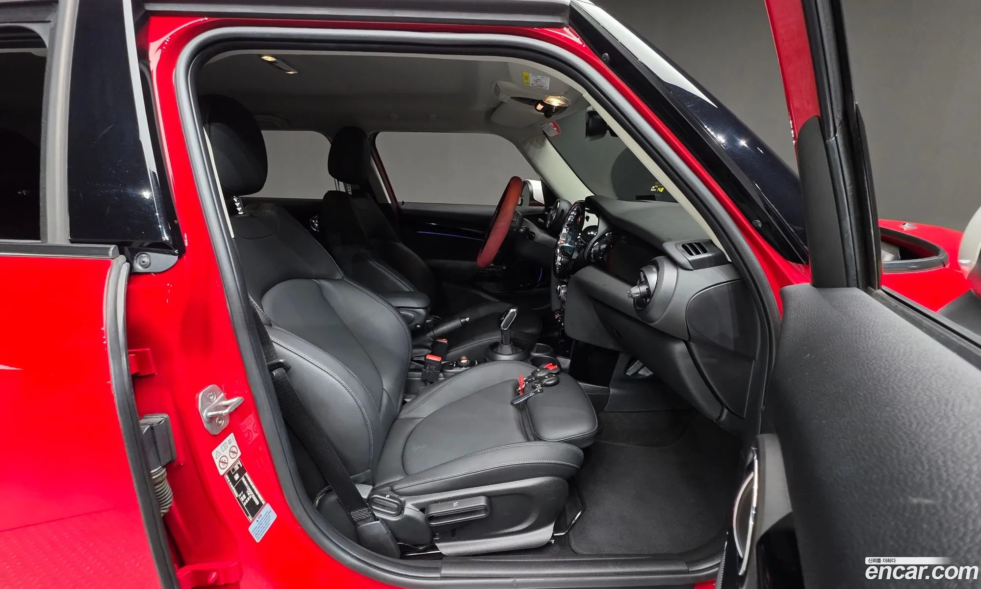 Mini Cooper 2022 WMW41DK05P2S65009 — 28