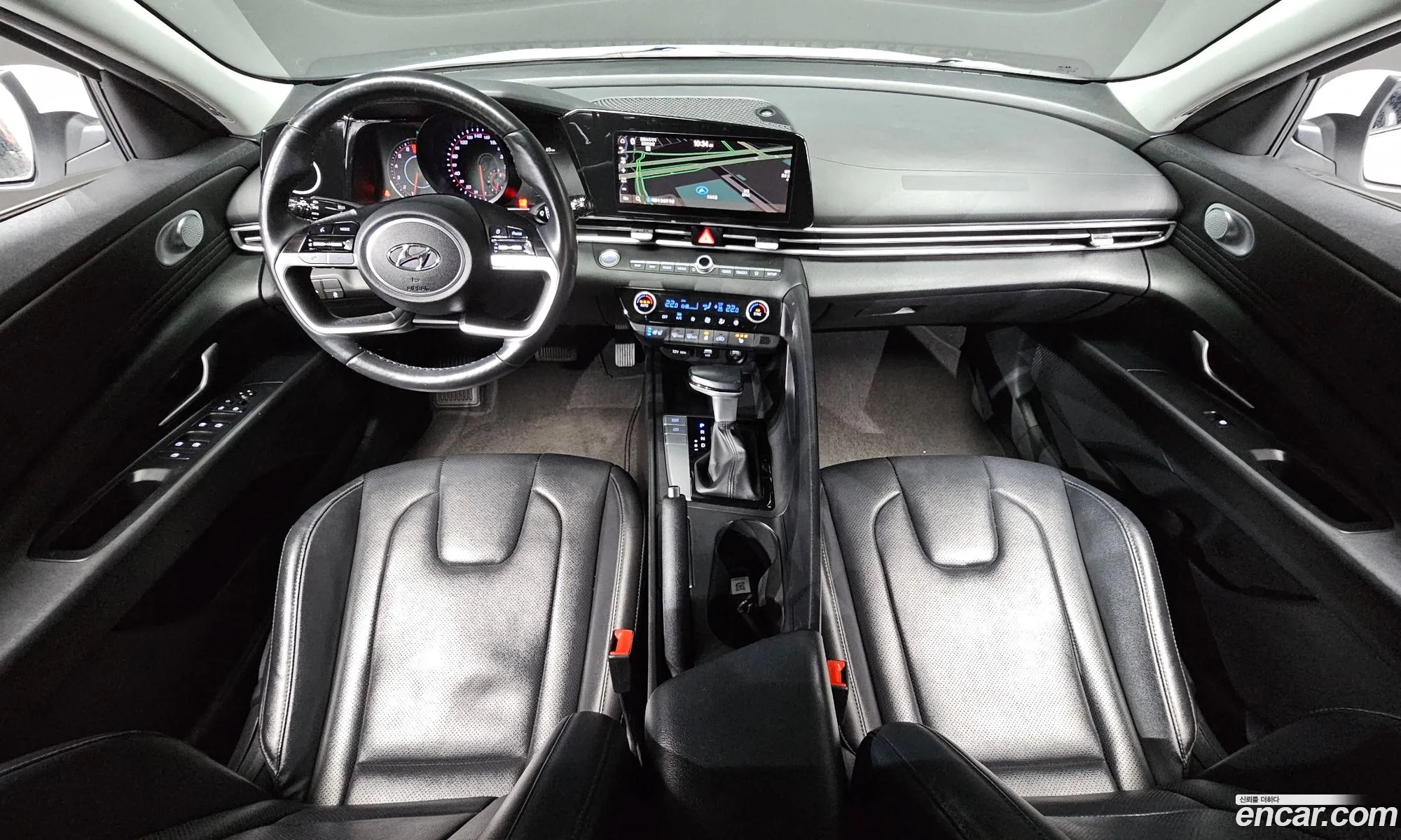 Hyundai Elantra 2022 — 3