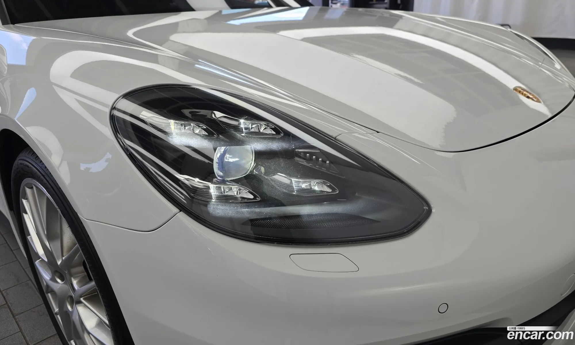 Porsche Panamera 2018 — 3