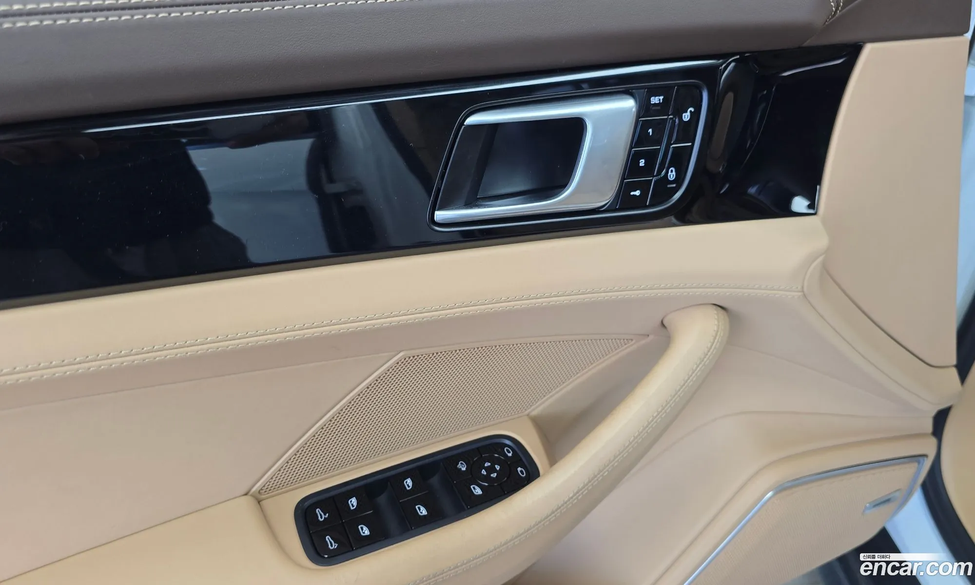 Porsche Panamera 2018 — 10