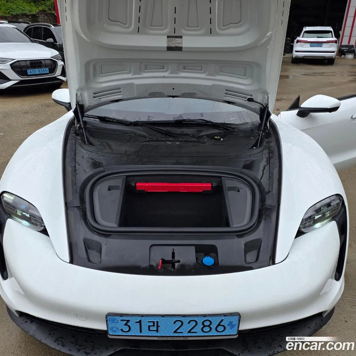 Porsche Taycan 2022 — 8