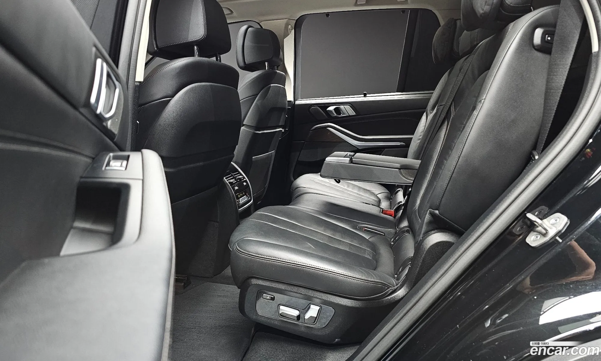 BMW X5 2021 WBACR6102M9H27727 — 18