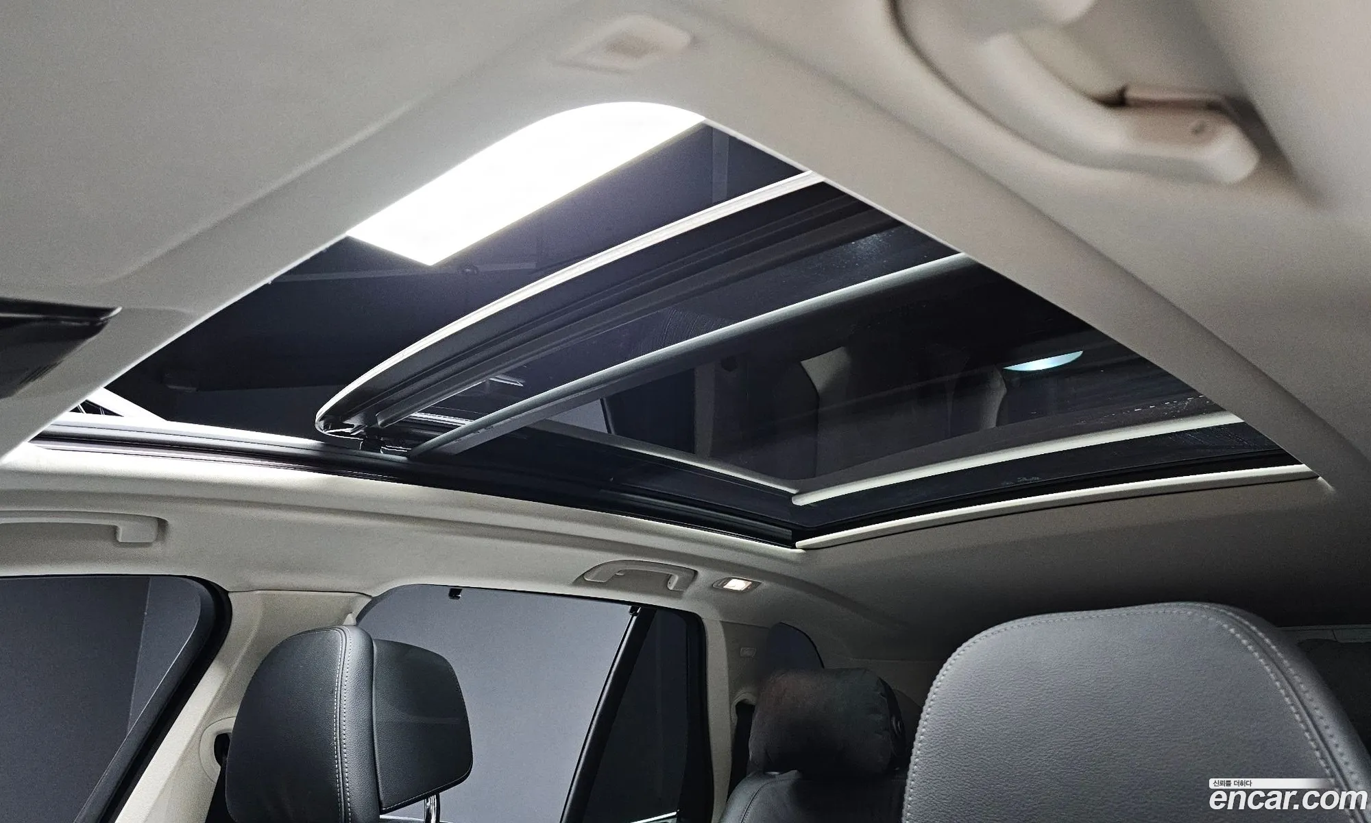 BMW X5 2021 WBACR6102M9H27727 — 12