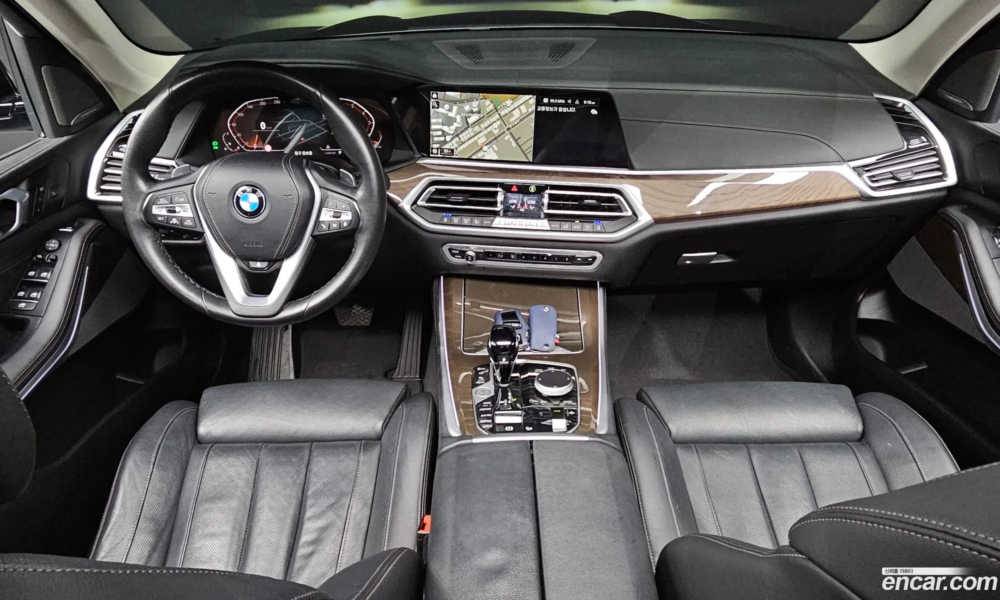 BMW X5 2021 WBACR6102M9H27727 — 16