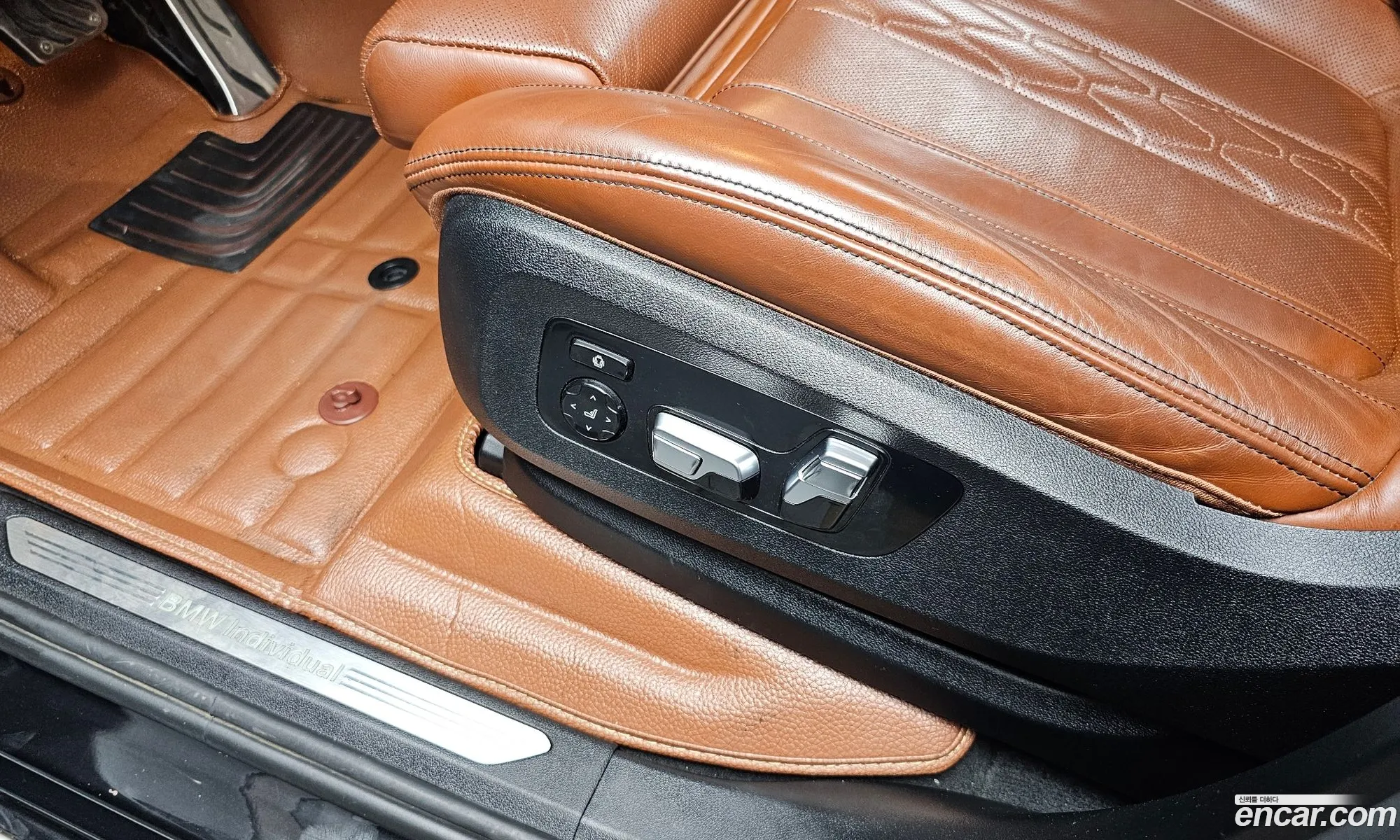 BMW X7 2020 WBACW8108L9D69617 — 24