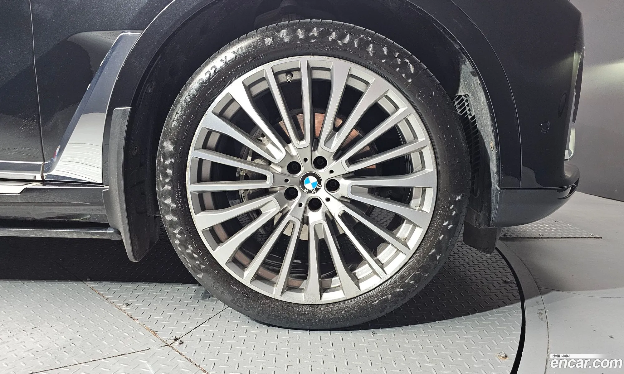 BMW X7 2020 WBACW8108L9D69617 — 25