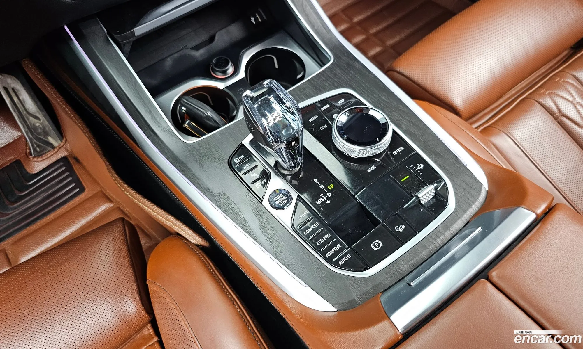 BMW X7 2020 WBACW8108L9D69617 — 5