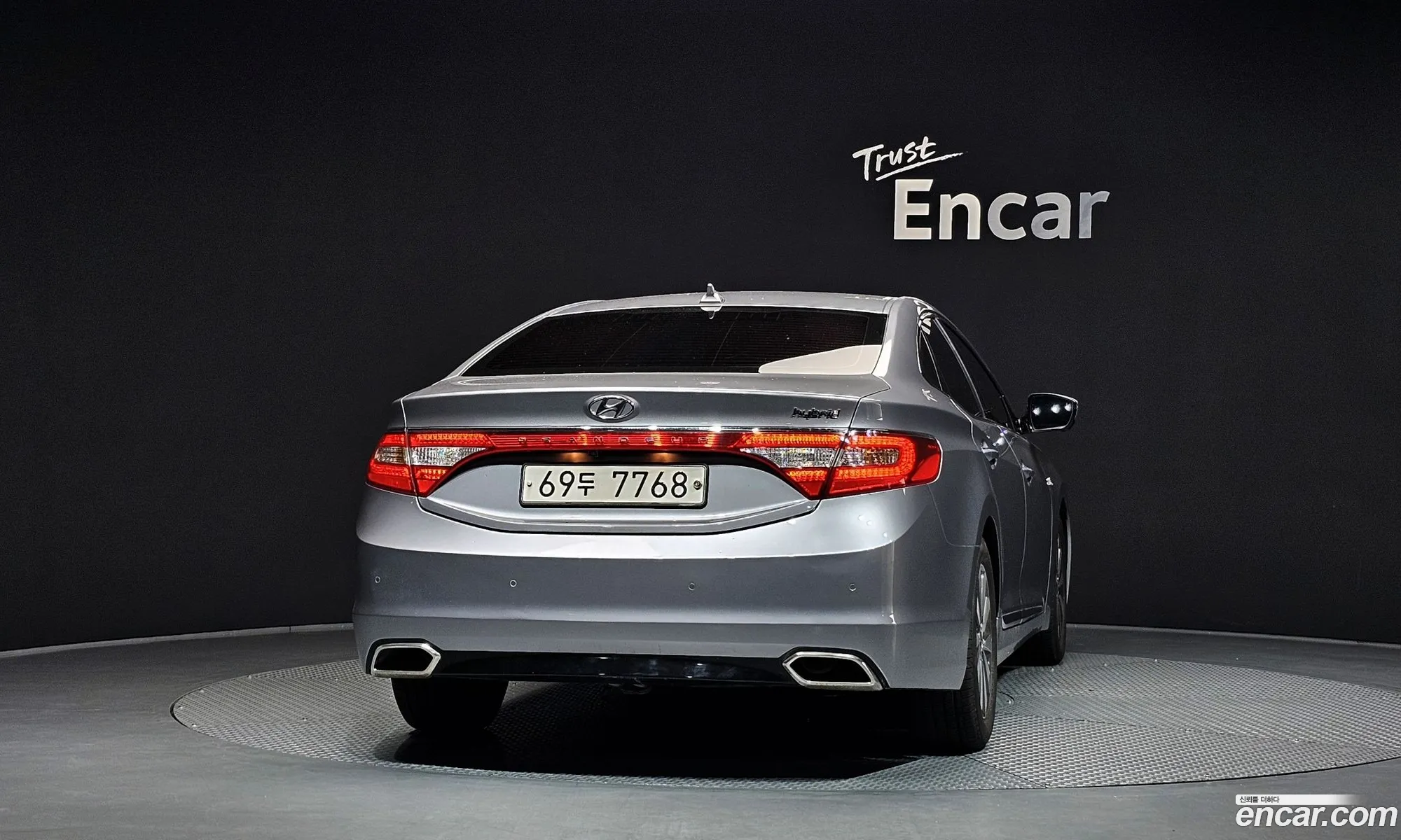 Hyundai Grandeur HG Hybrid 2015 — 3