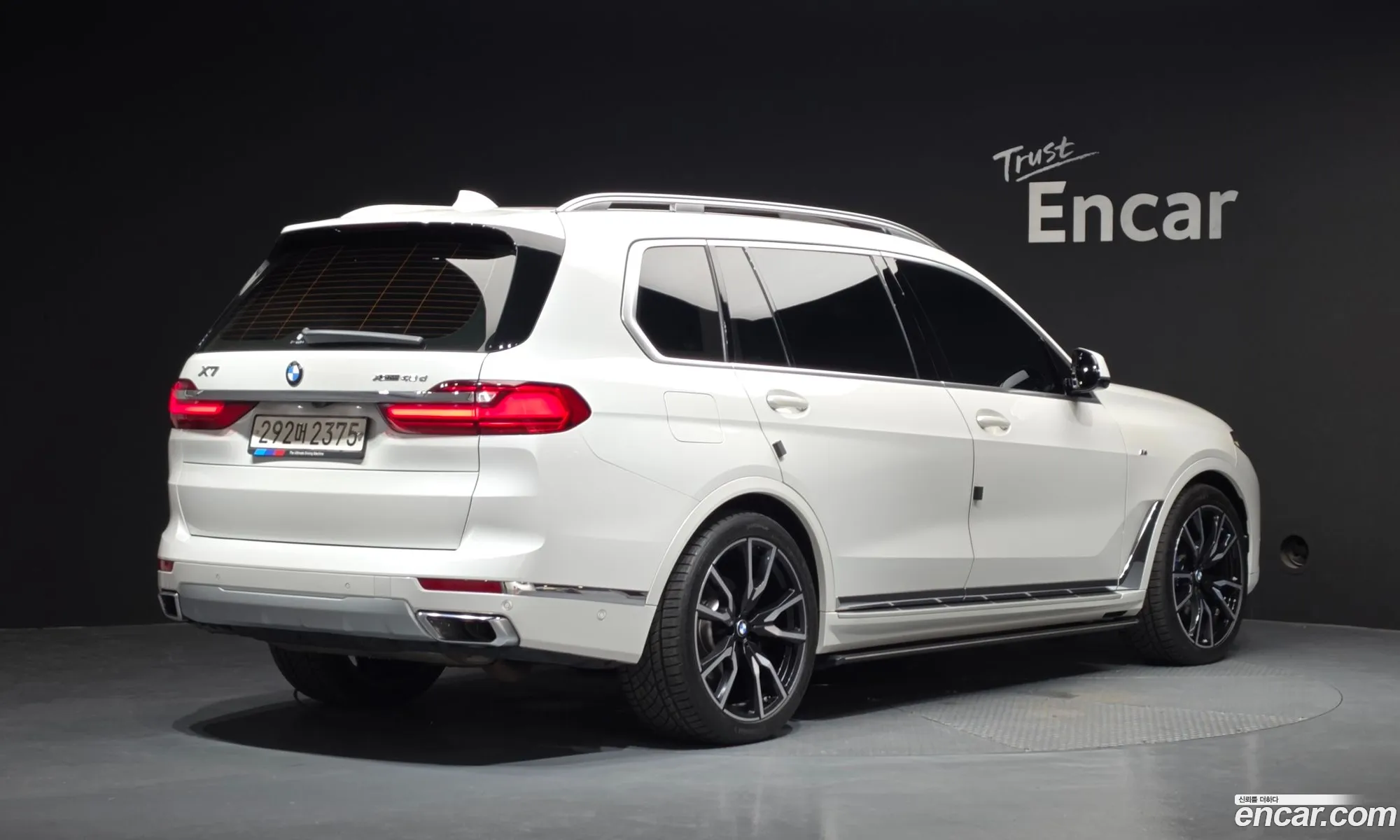 BMW X7 2020 WBACW8106L9D05107 — 30