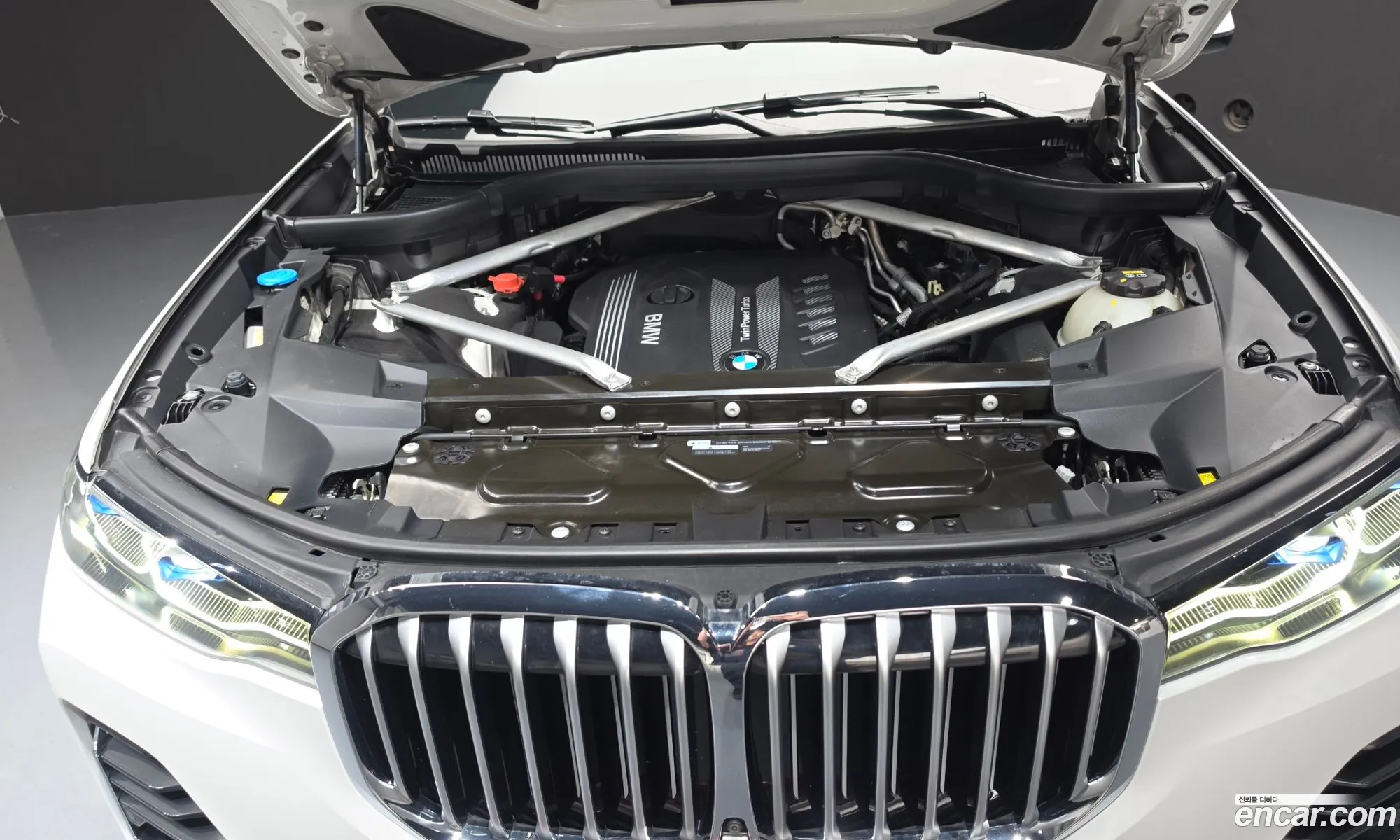 BMW X7 2020 WBACW8106L9D05107 — 14