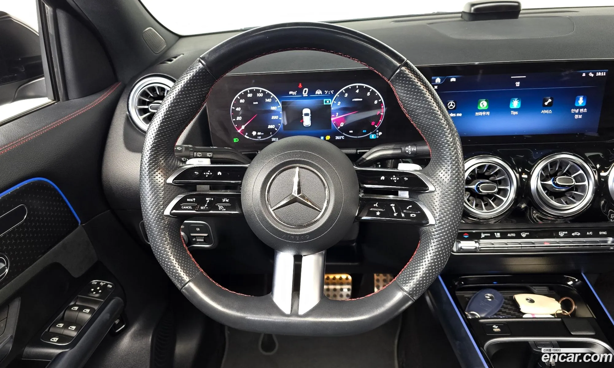 Mercedes-Benz GLA-Class H247 2024 — 19