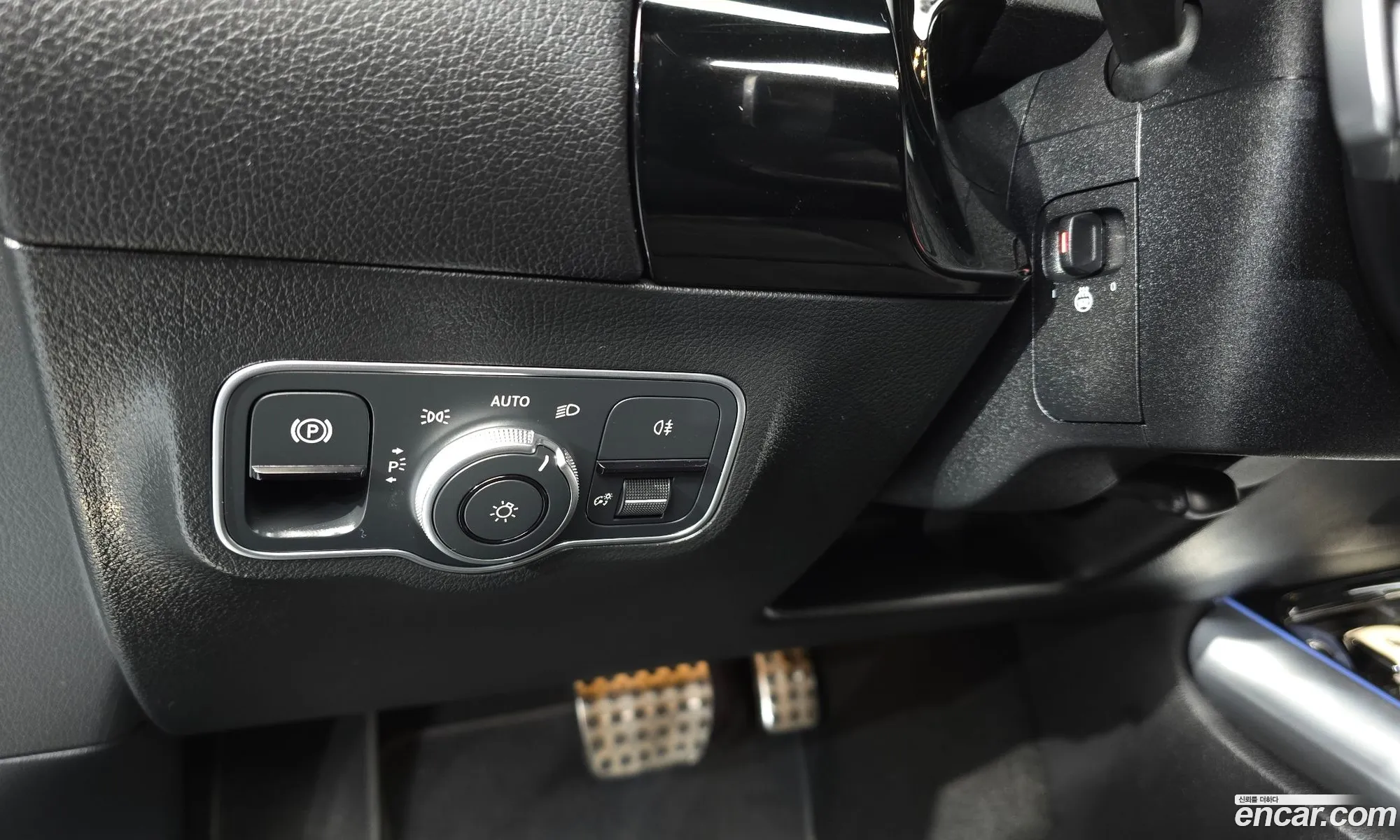 Mercedes-Benz GLA-Class H247 2024 — 6