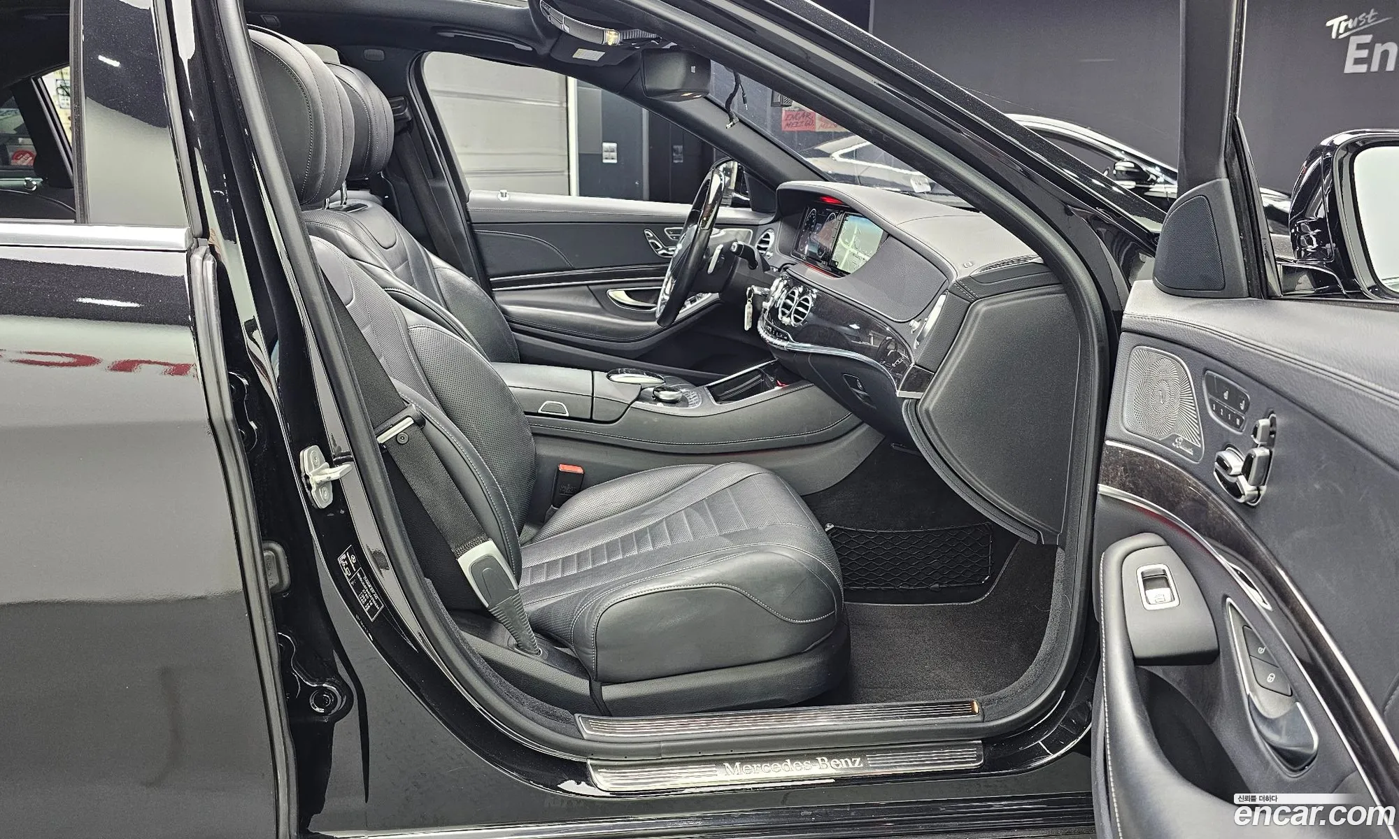 Mercedes-Benz S-Class W222 2016 WDDUG8FB4GA280634 — 4