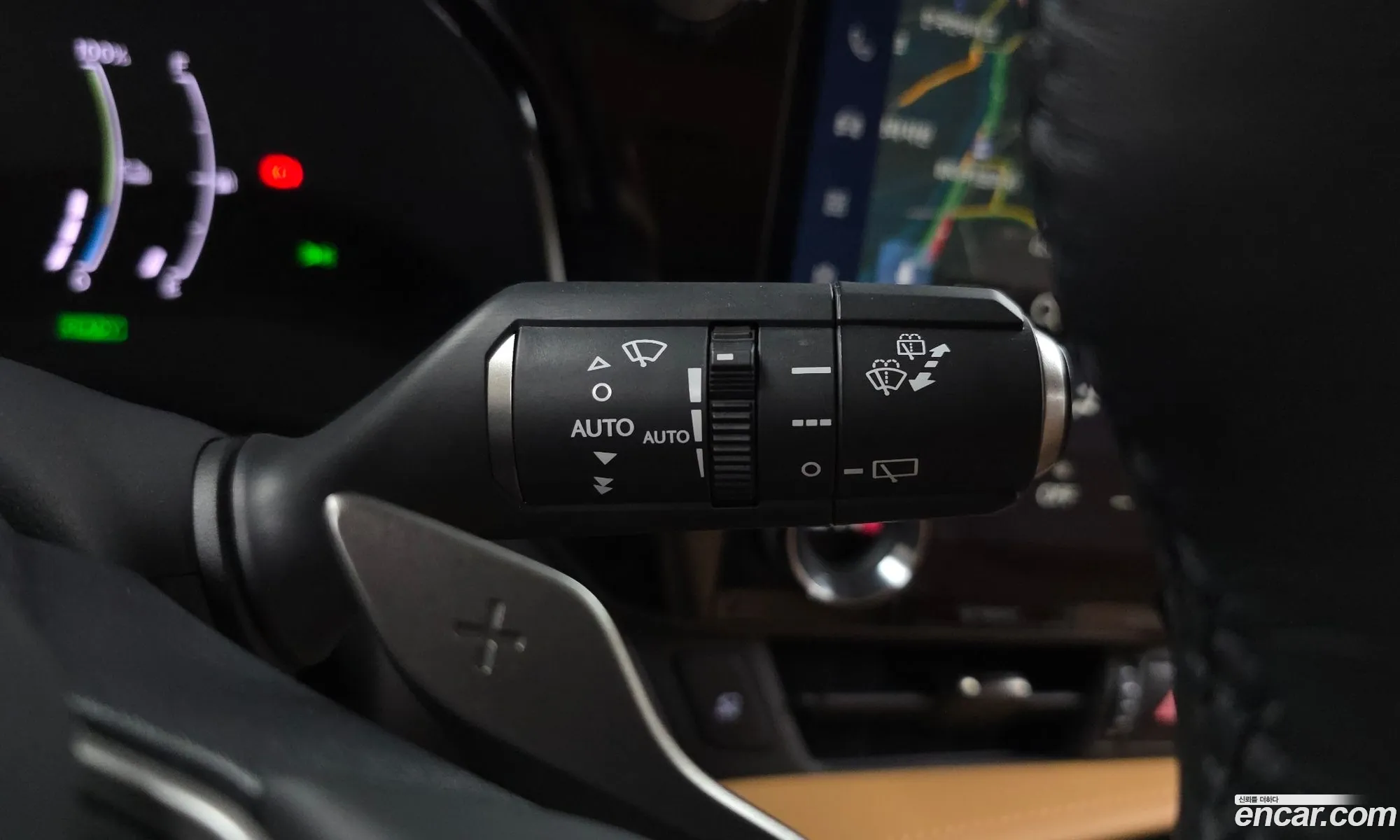 Lexus NX450h+ 2025 — 11