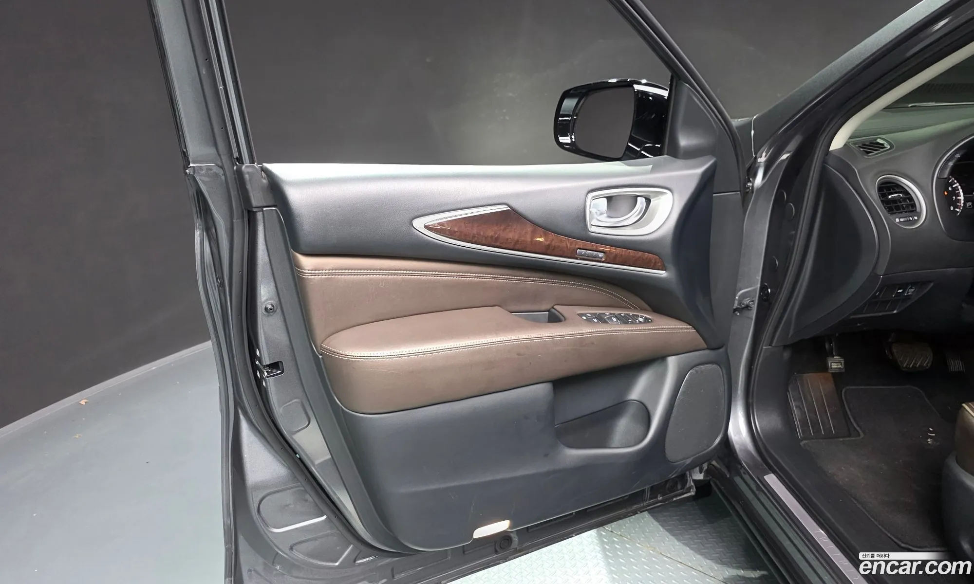 Infiniti QX60