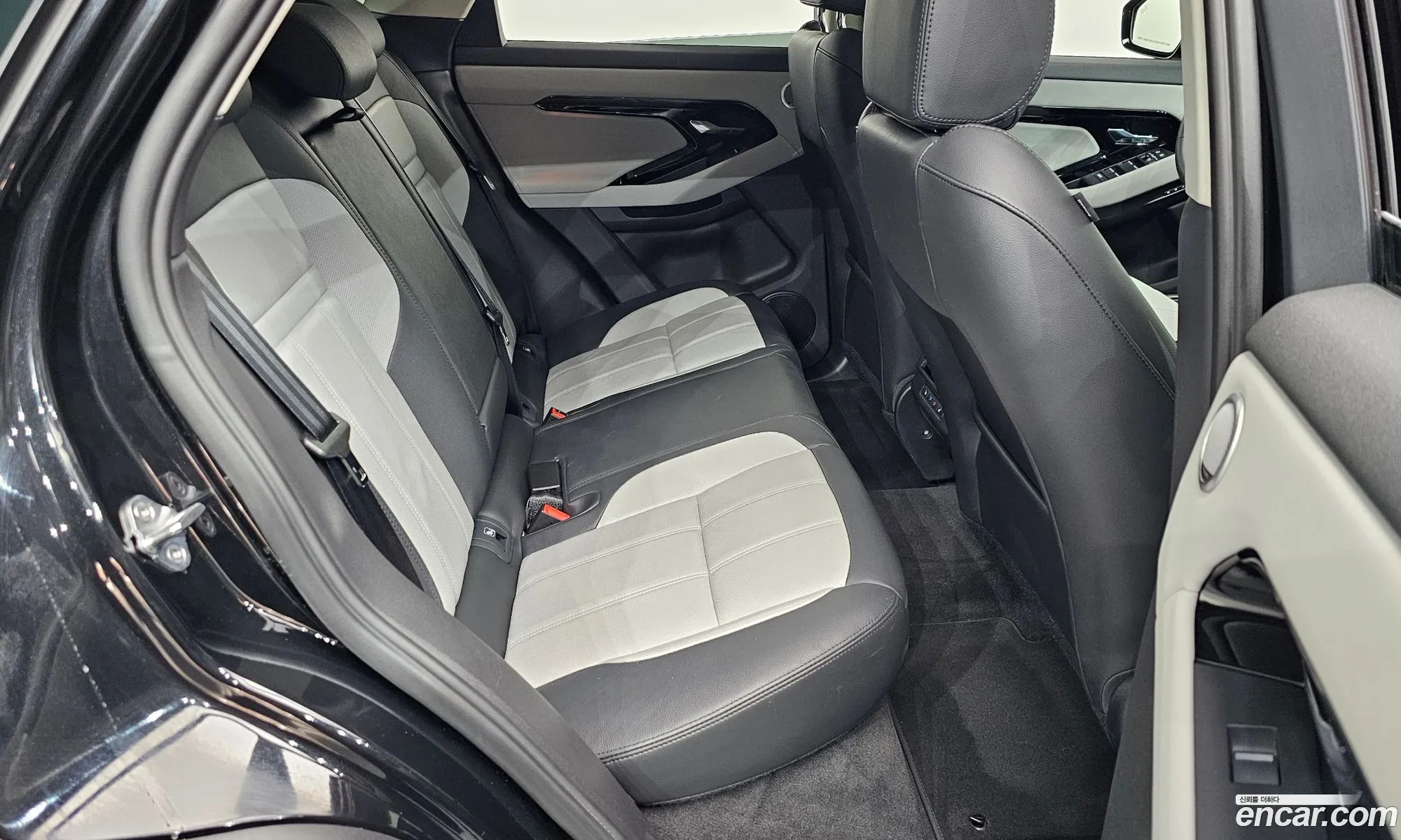 Land Rover Range Rover Evoque 2025 SALZA2BX4SH265396 — 29