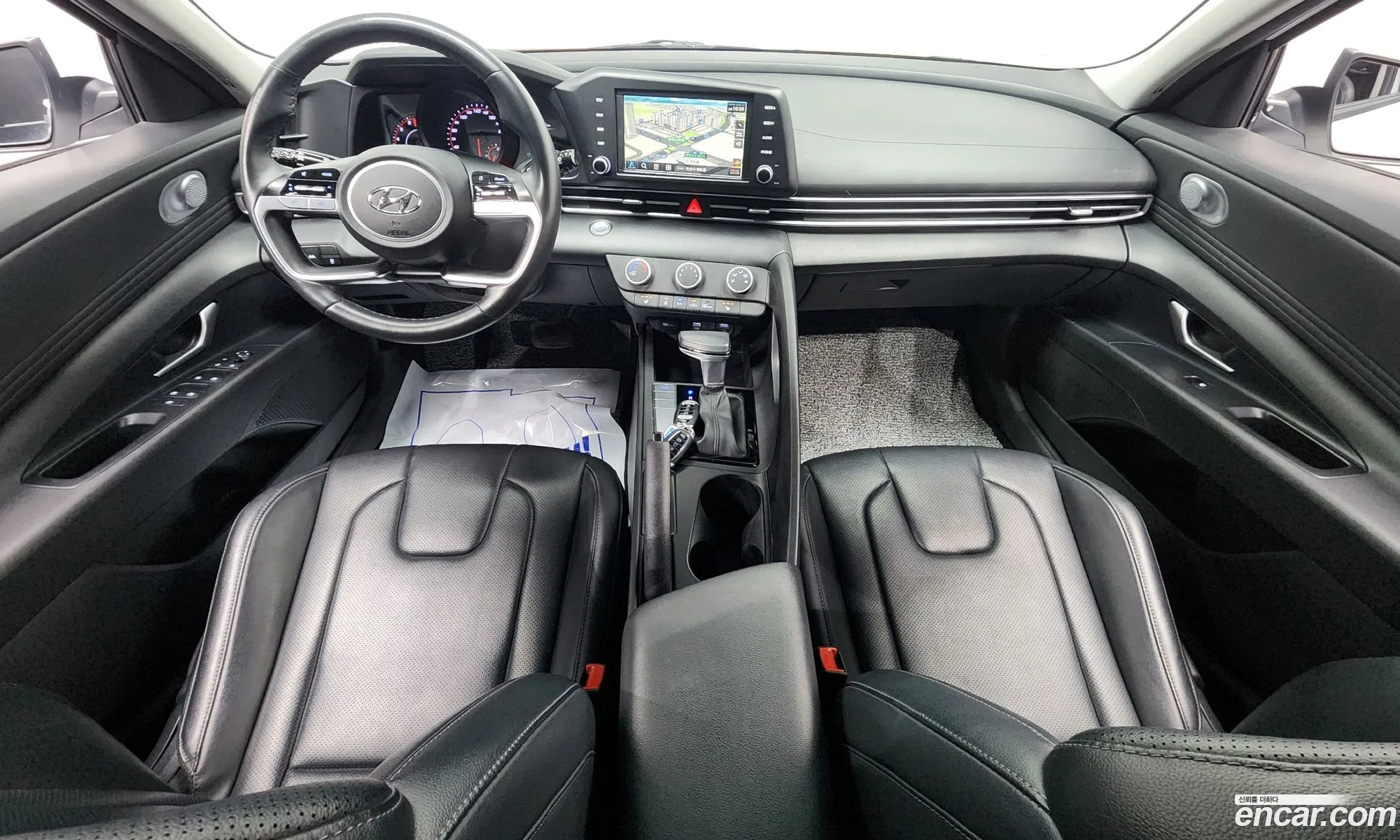 Hyundai Elantra 2021 — 4
