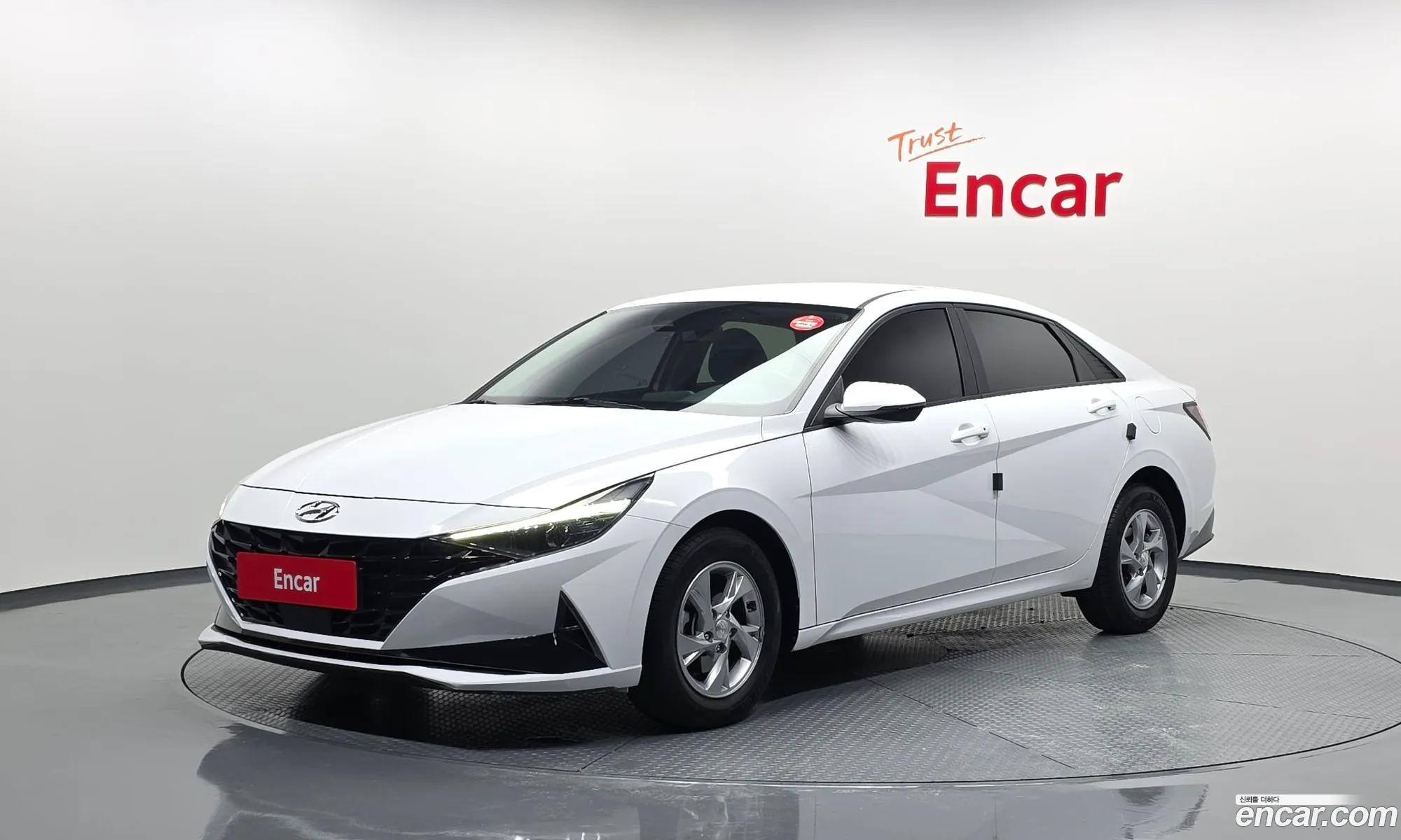 Hyundai Elantra 2021 — 2