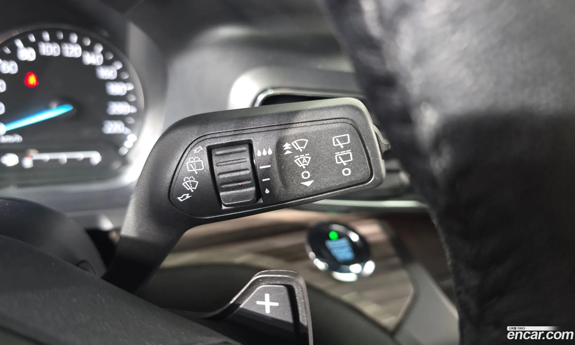 Ford Explorer 6th Gen 2020 — 20