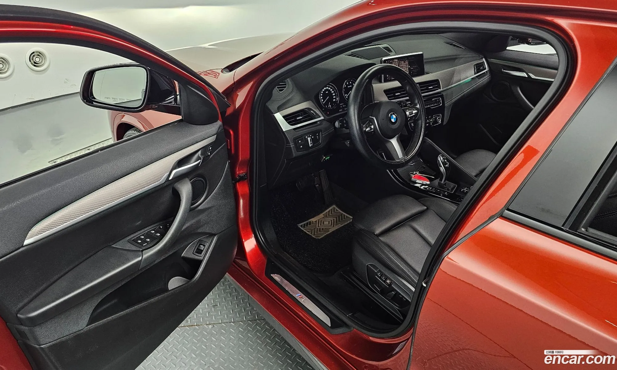 BMW X2 2020 WBA11DF02L5P99719 — 11