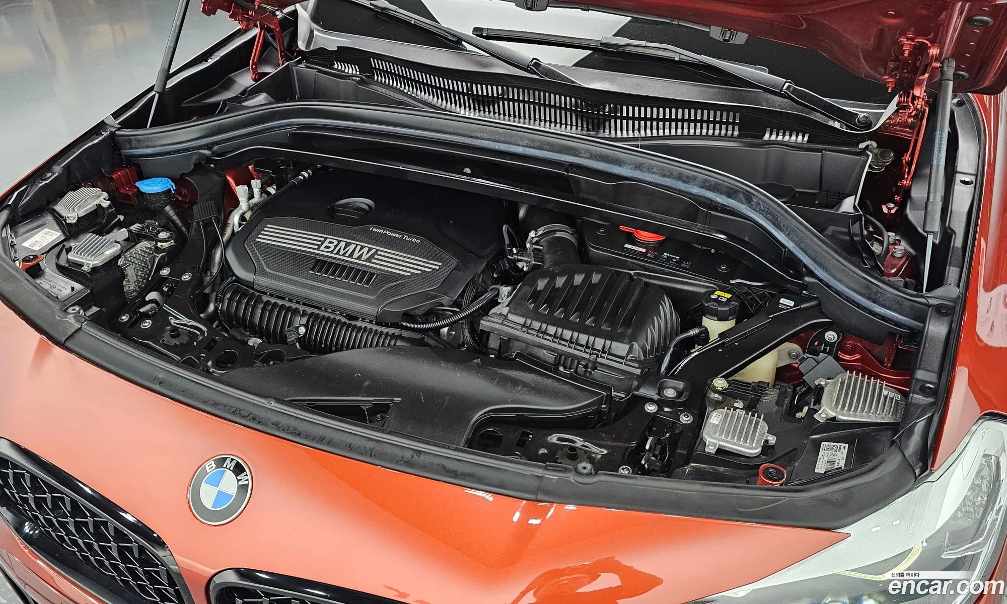 BMW X2 2020 WBA11DF02L5P99719 — 18