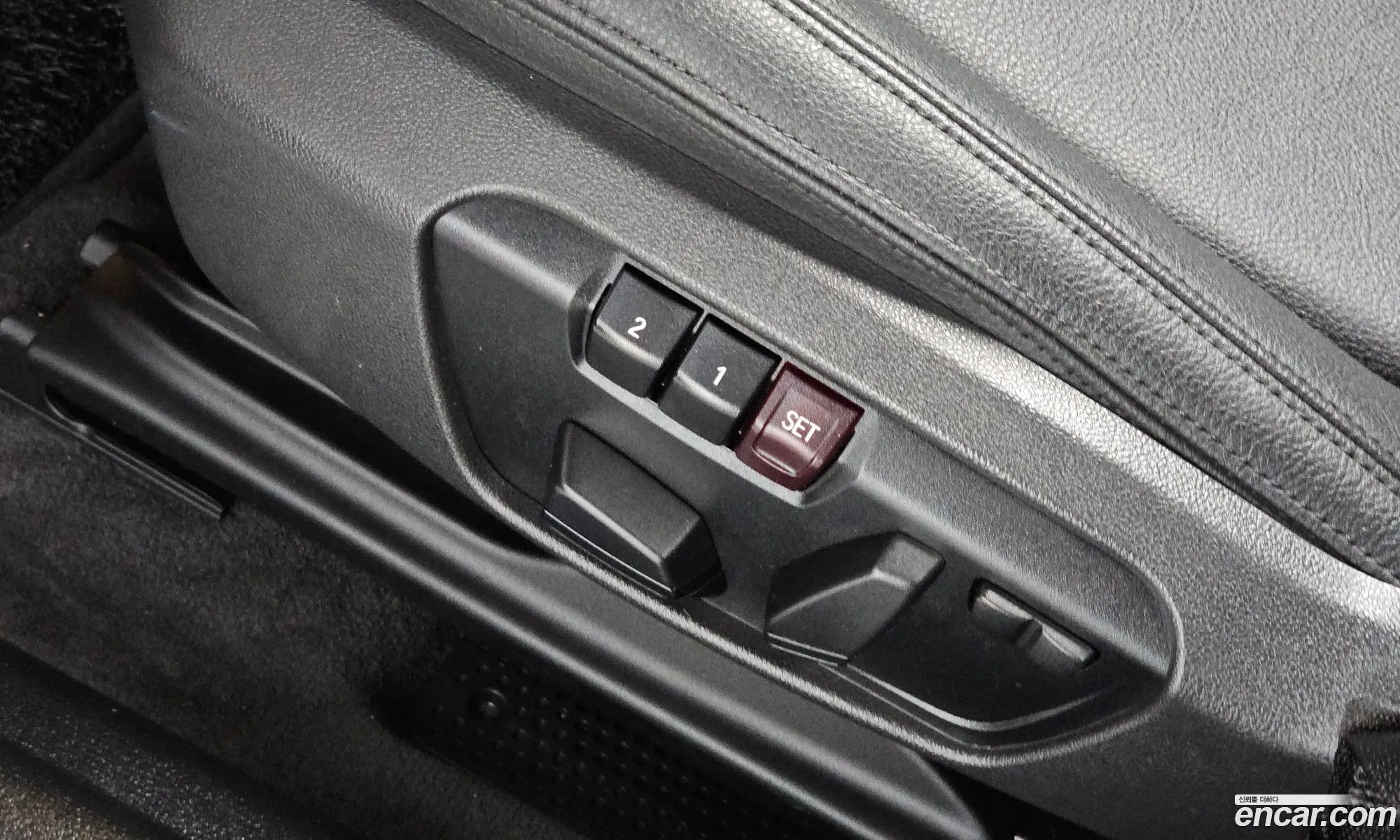 BMW X2 2020 WBA11DF02L5P99719 — 13