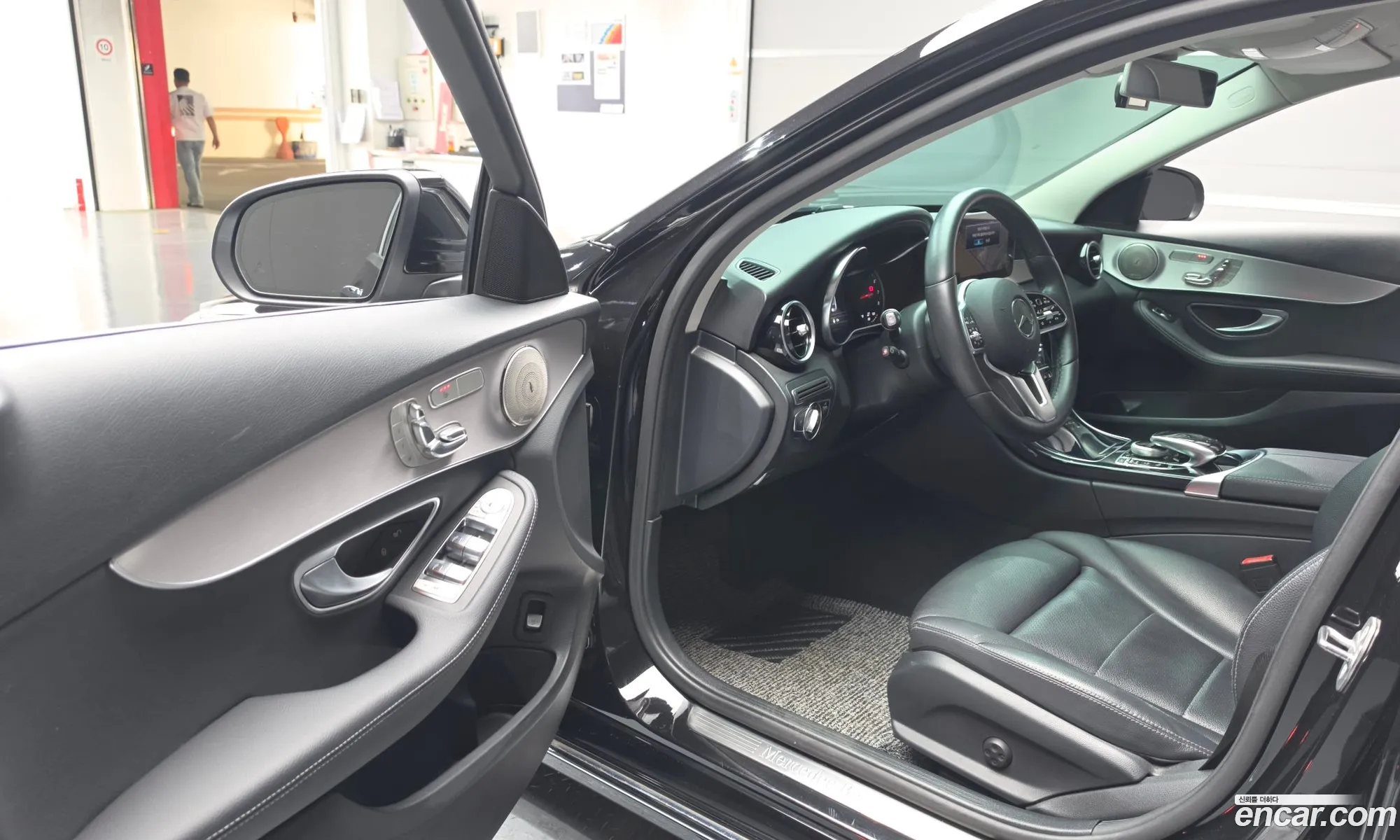 Mercedes-Benz C-Class W205 2020 — 8